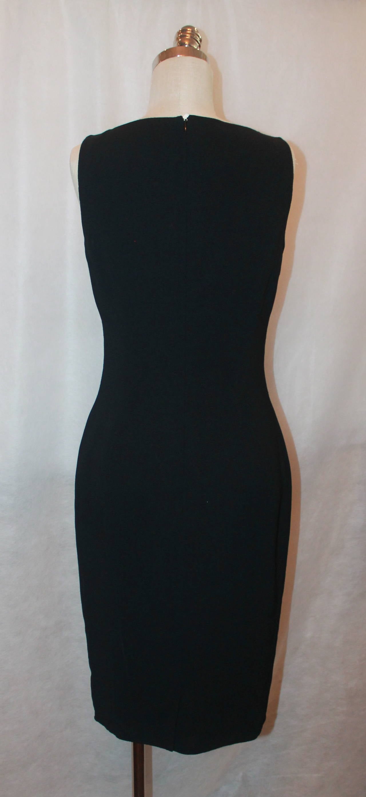Chado Black Wool Tapered Dress  - 8 In Excellent Condition For Sale In West Palm Beach, FL