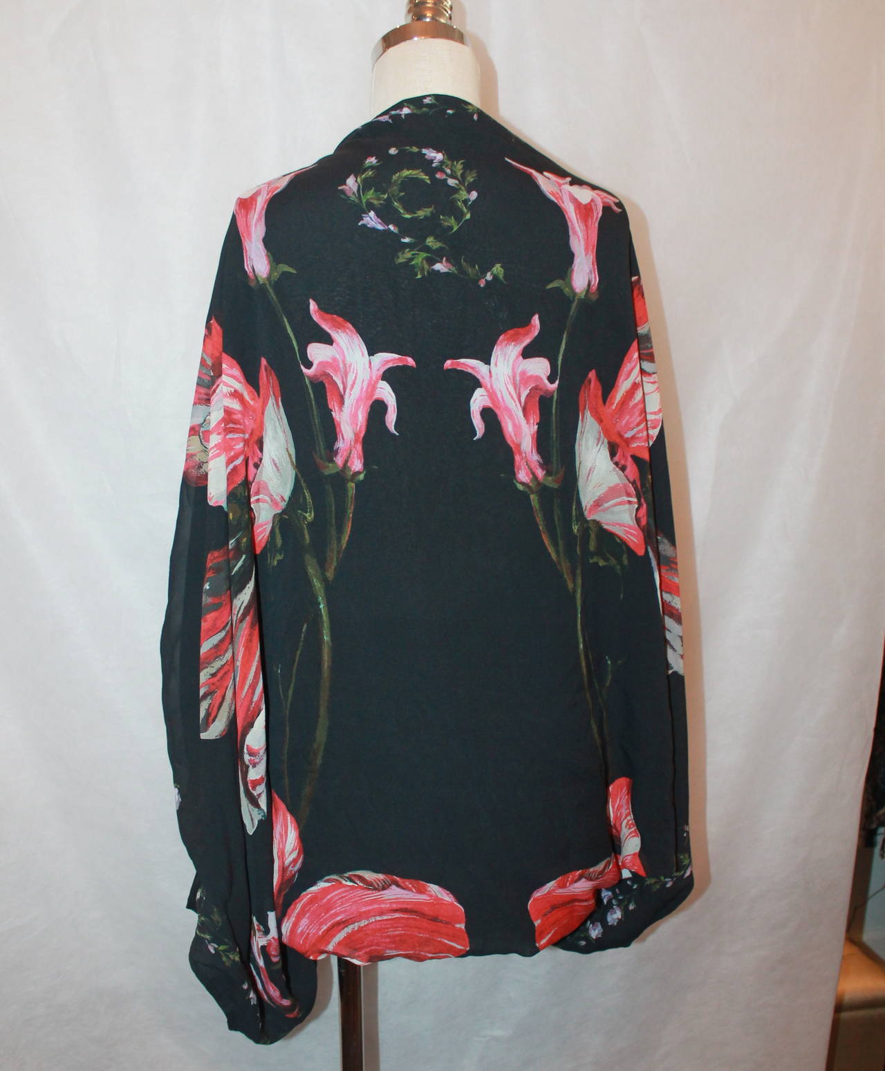 Alexander McQueen Black Silk Chiffon Floral Printed Kimono - 10 3
