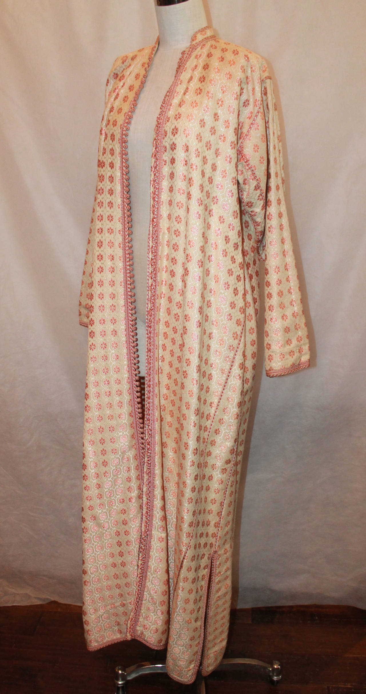 1960's Vintage Creme & Coral Silk Brocade Asian Coat - XL