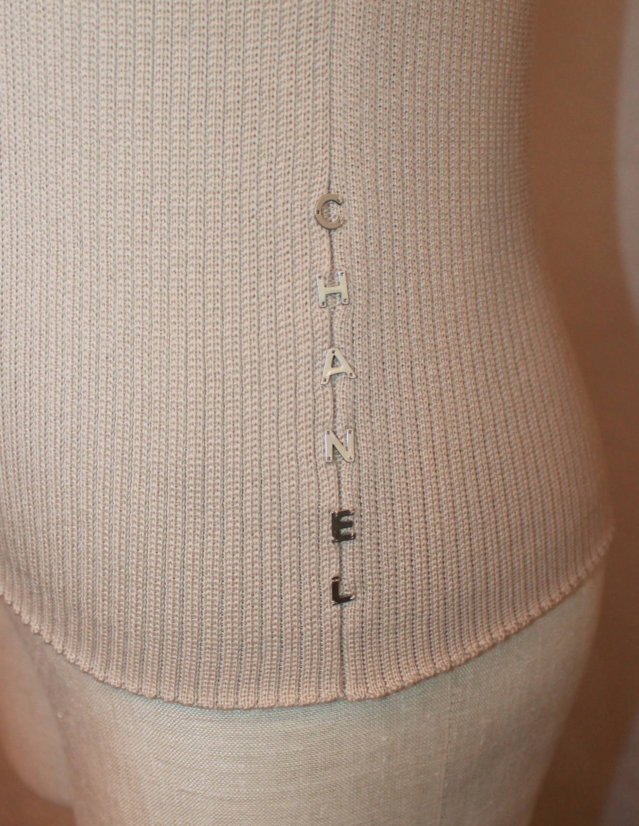 Gray Chanel 1999 Vintage Tan Knit Sleeveless Top with 