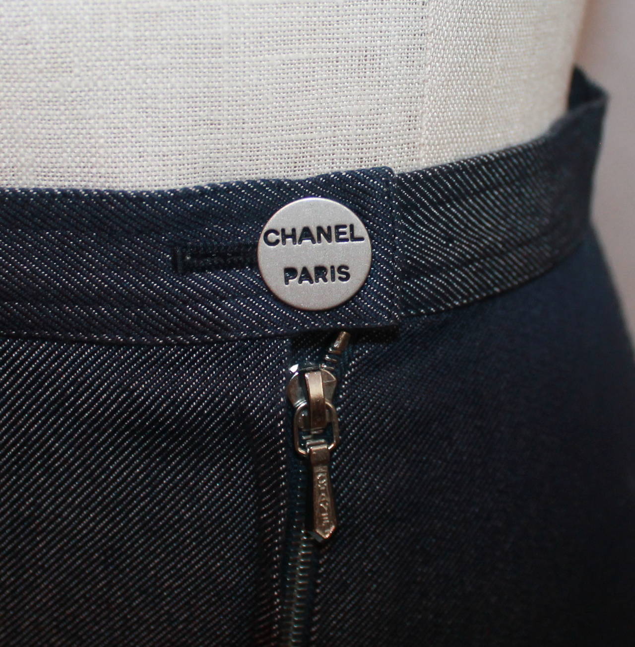 Black Chanel 2000 Denim Pencil Skirt - 36