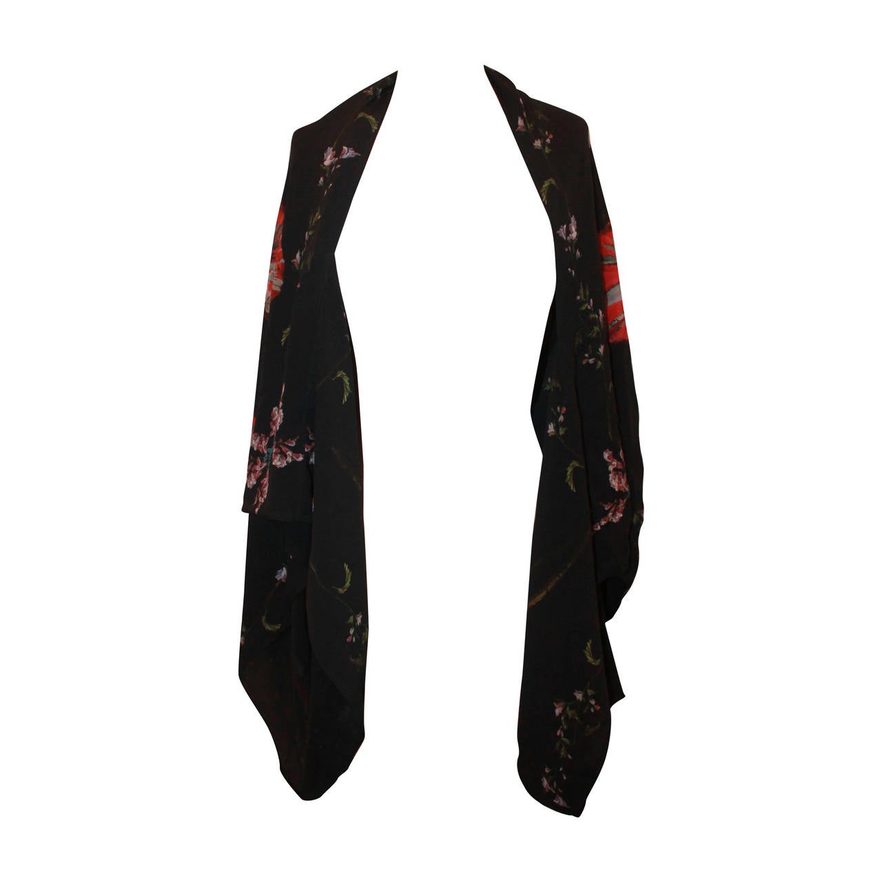 Alexander McQueen Black Silk Chiffon Floral Printed Kimono - 10. This kimono is in excellent condition with very light wear. It is a size 10 but looks good on smaller sizes as well due to its versatile oversized style. The garment has one slit at