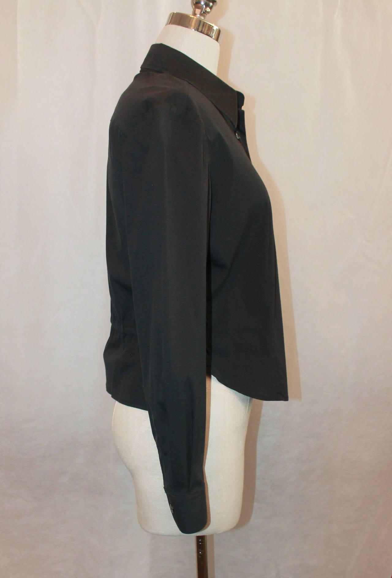 Chanel 1980's Vintage Black Cotton Collared Long Sleeve Blouse - 44 In Excellent Condition In West Palm Beach, FL