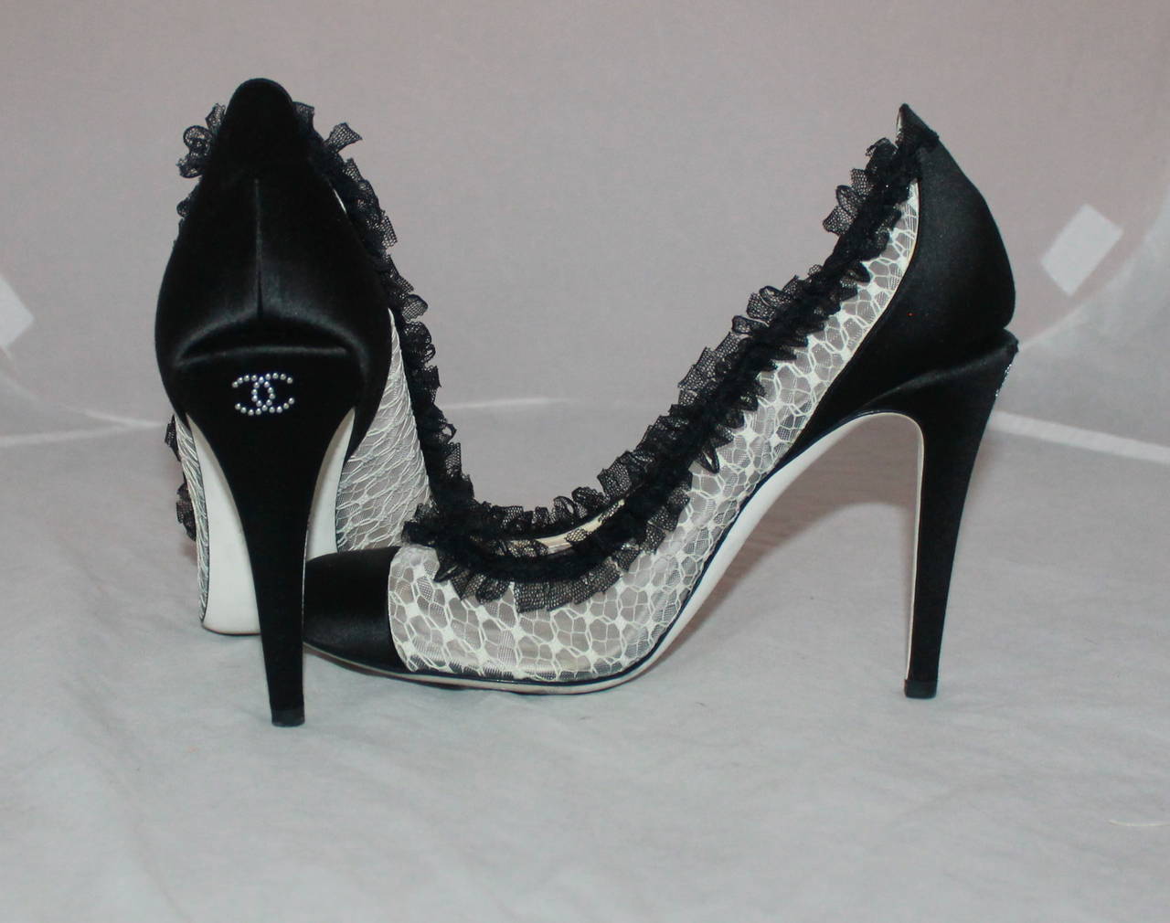 black pumps with white trim