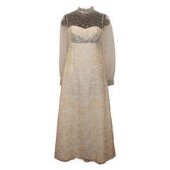 Unknown Vinatge Ivory Gown Circa 1970s - M 12