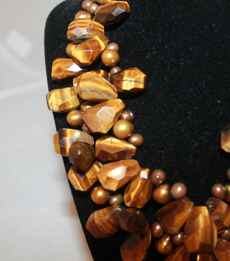 Unknown Fresh Water Pearl & Tiger Eye Necklace In Excellent Condition In West Palm Beach, FL