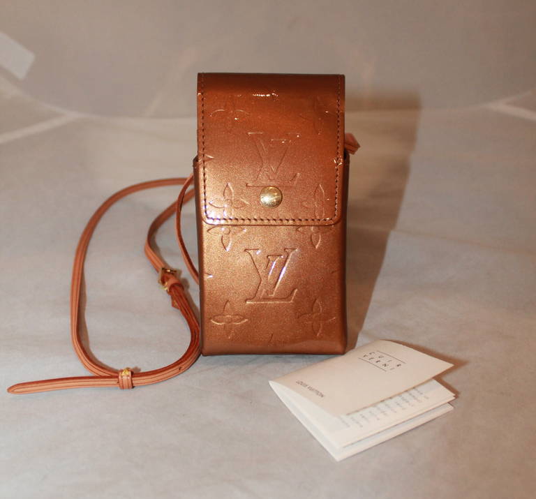 Louis Vuitton Bronze Vernis Cell Phone Case
