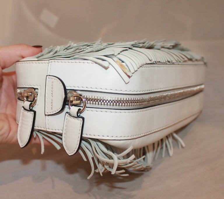 Marc Jacobs White Fringe Clutch In New Condition In West Palm Beach, FL
