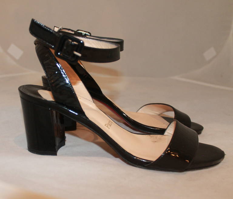 Christian Louboutin Black Patent Sandals- 38.5 In Excellent Condition In West Palm Beach, FL