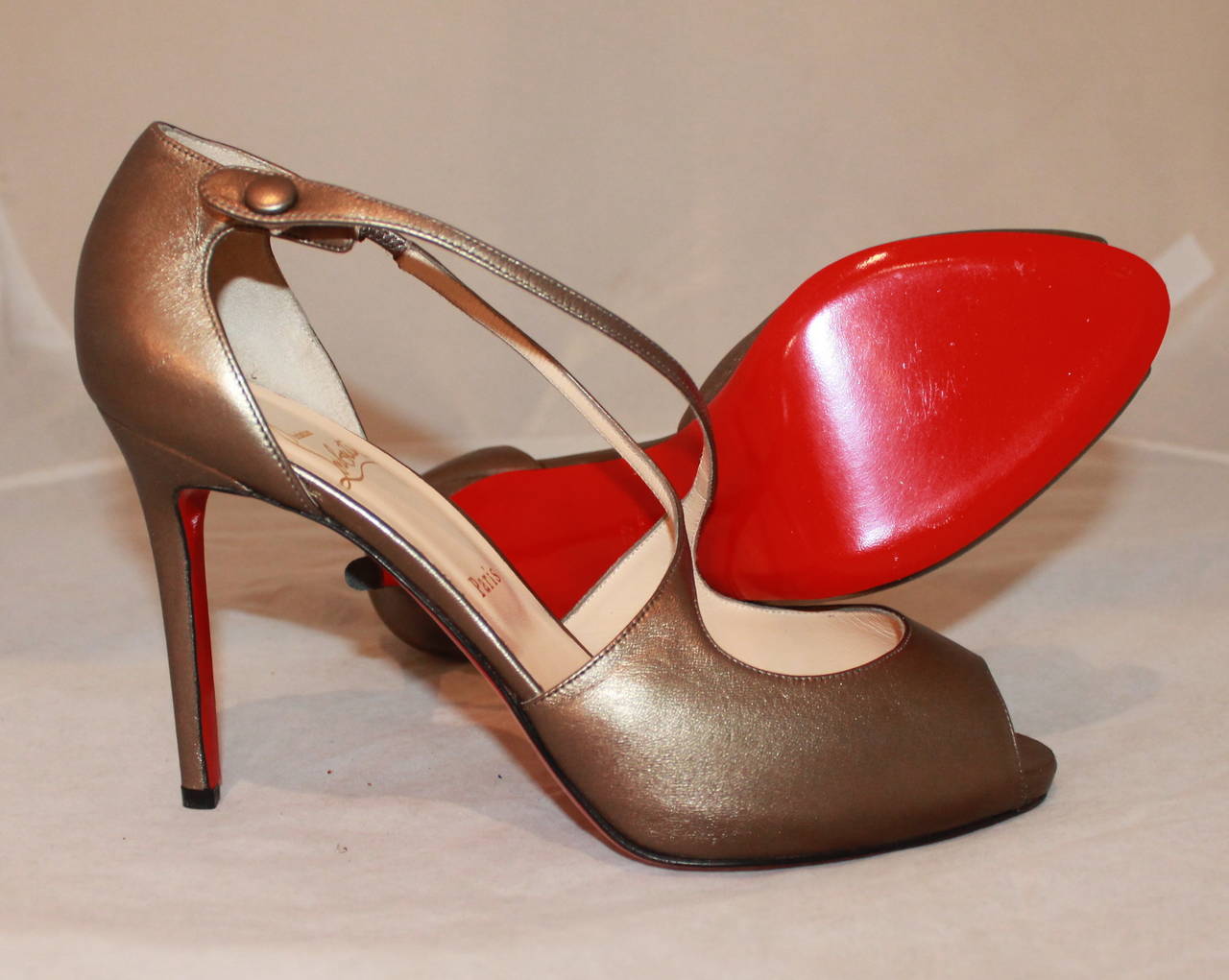 Women's Christian Louboutin Bronze Leather Peep Toe Shoes - 42
