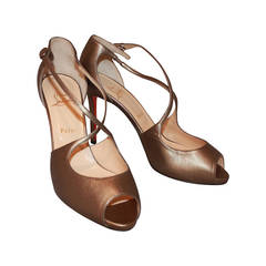 Christian Louboutin Bronze Leather Peep Toe Shoes - 42