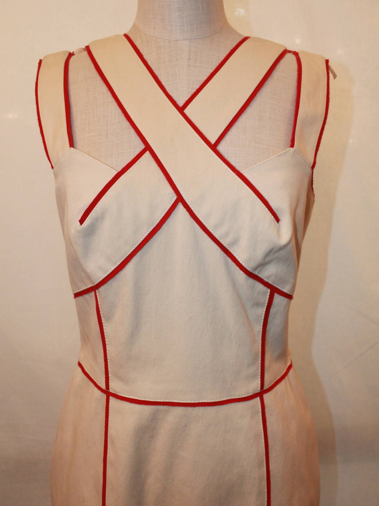 Oscar De La Renta Cream Dress with Red Trim - 10. This is dress is in impeccable condition.

Measurements:
Bust- 33
