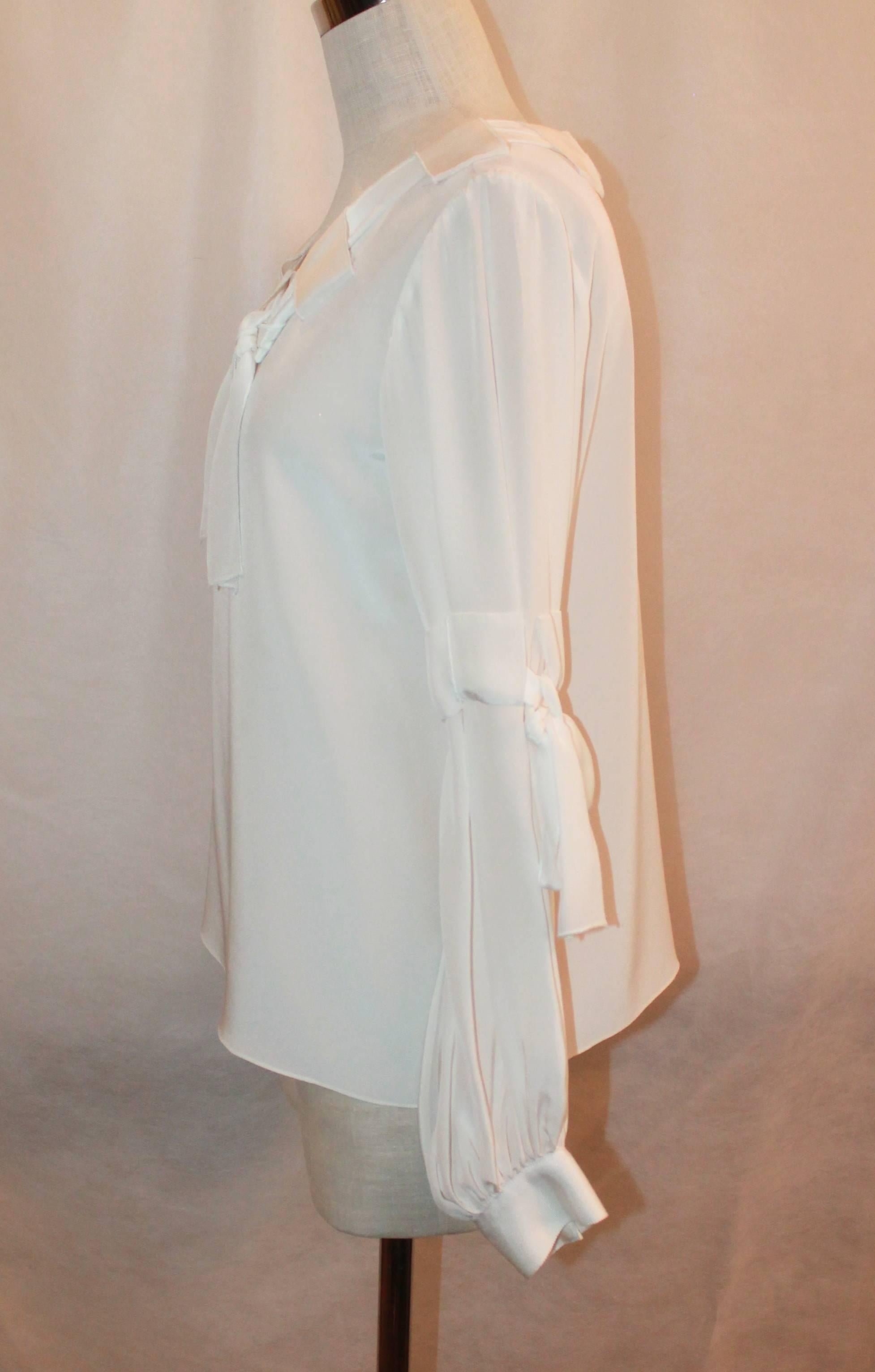 Gray Oscar de la Renta Ivory Long Sleeve Blouse