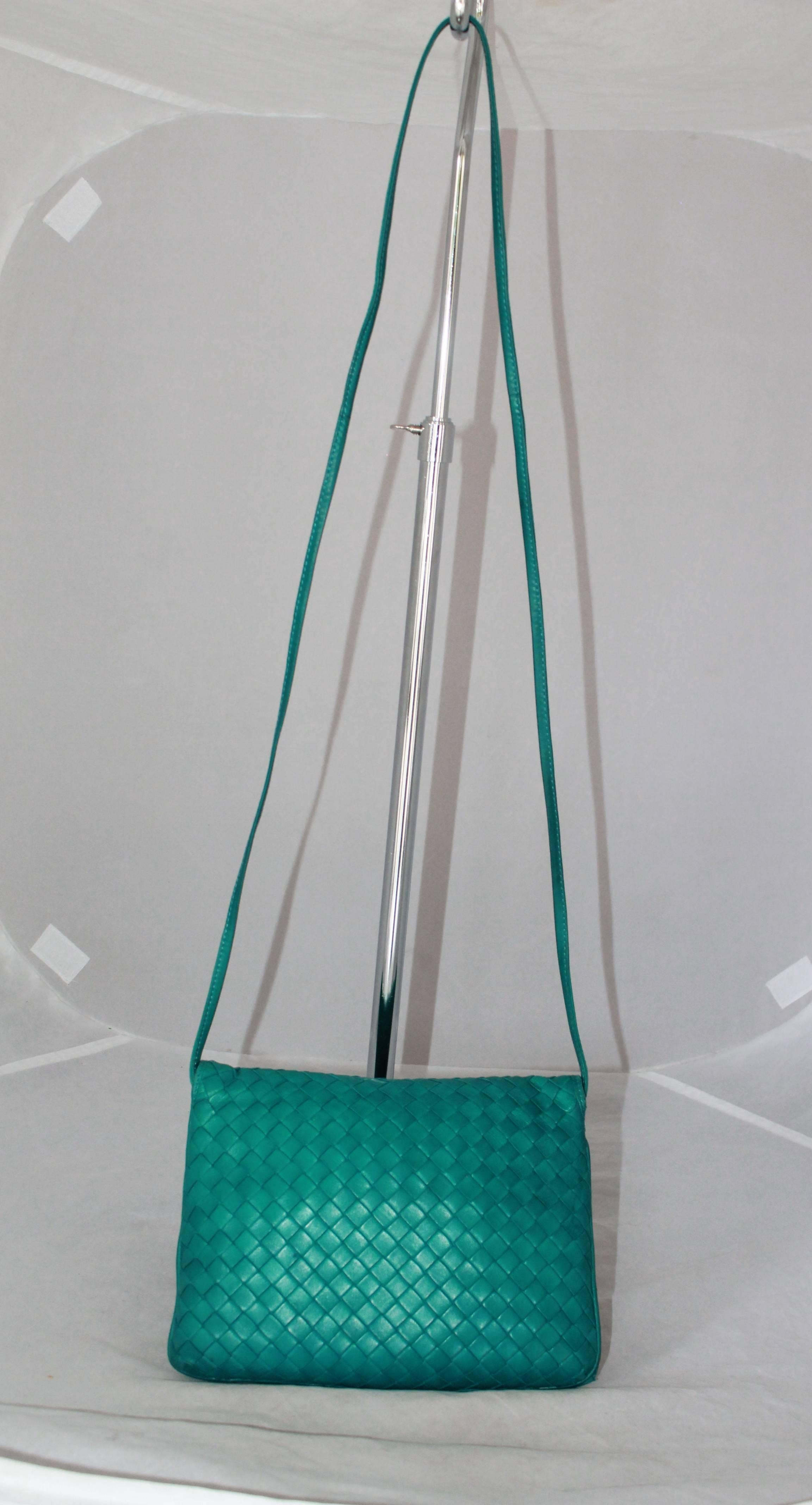 Bottega Veneta 1980's Vintage Teal Woven Leather  Square Crossbody Bag 2