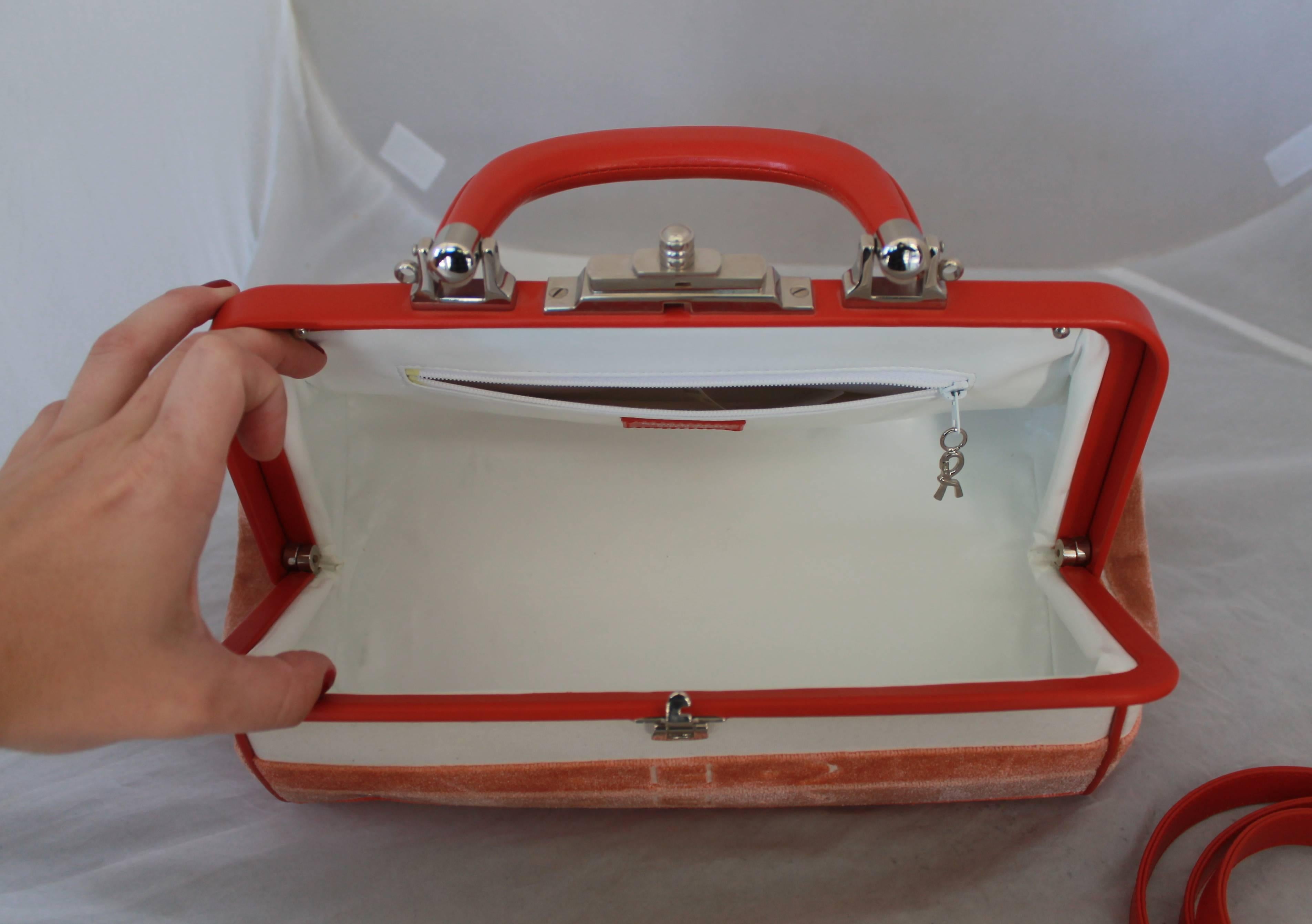 Roberta Di Camerino 1990's Vintage Orange and White Velvet Handbag 2