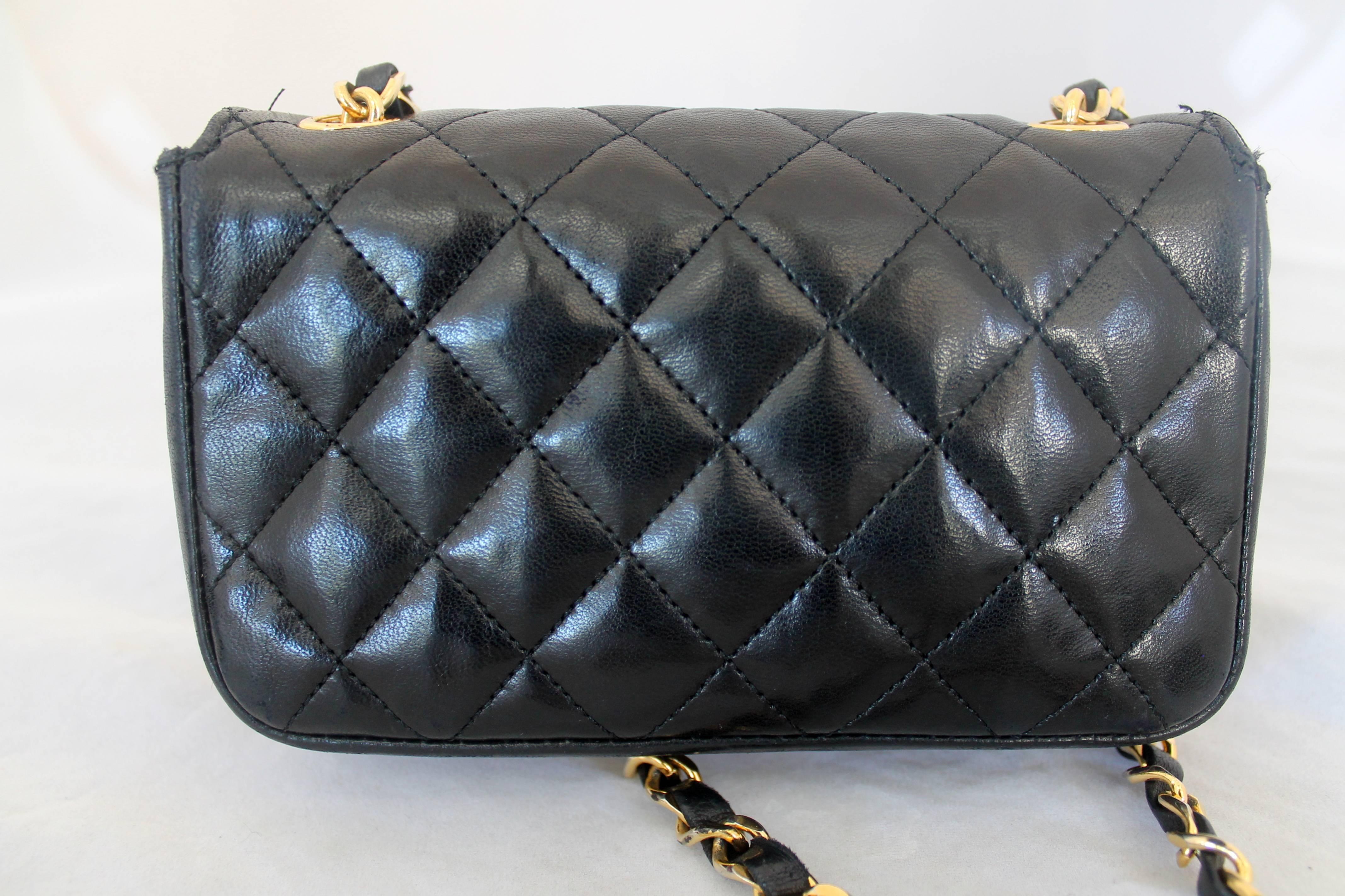 Chanel 1986 Vintage Black Quilted Lambskin Mini 