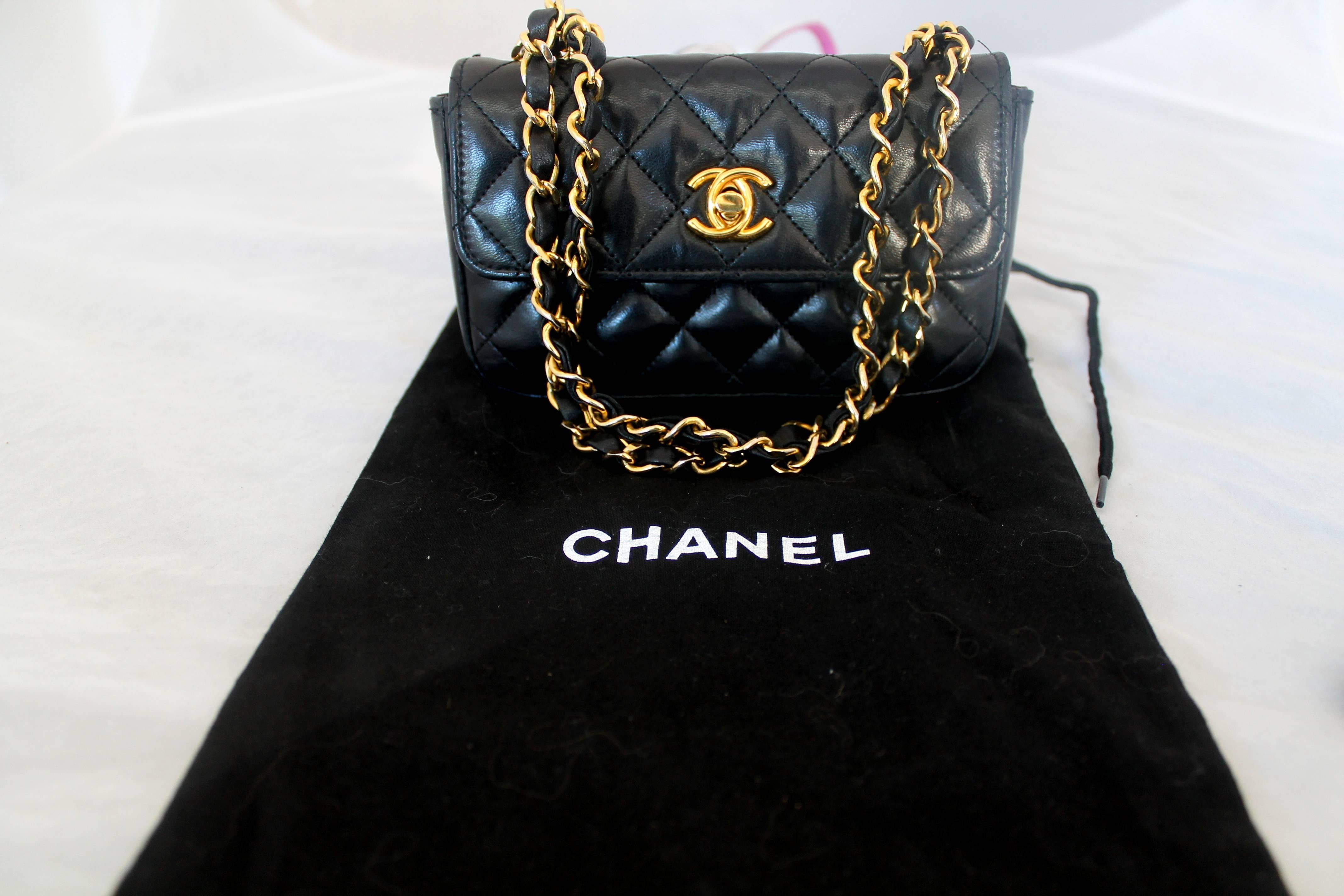 Chanel 1986 Vintage Black Quilted Lambskin Mini 