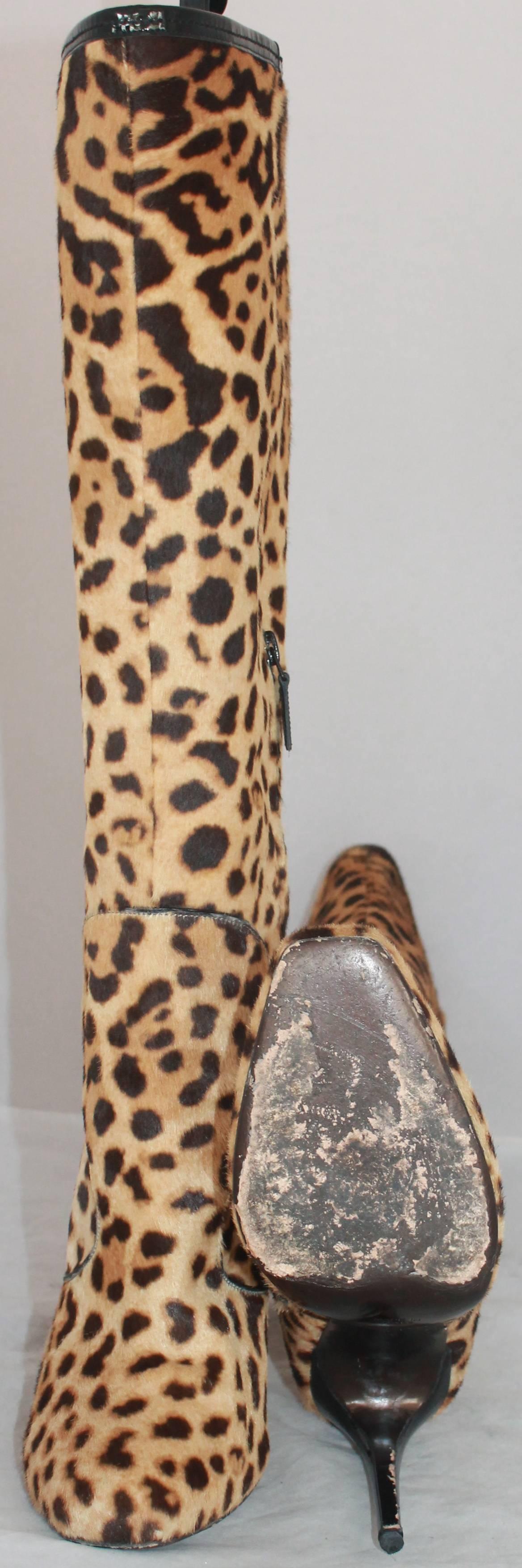 Roberto Cavalli Leopard Print Pony Hair Knee High Stilleto Boots - 40 In Good Condition In West Palm Beach, FL