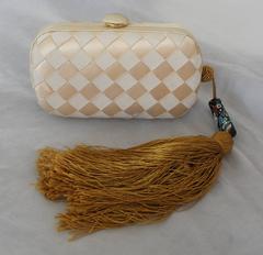 Bottega Veneta 1980s Vintage Silk and Grograin Creme "Knot" Clutch