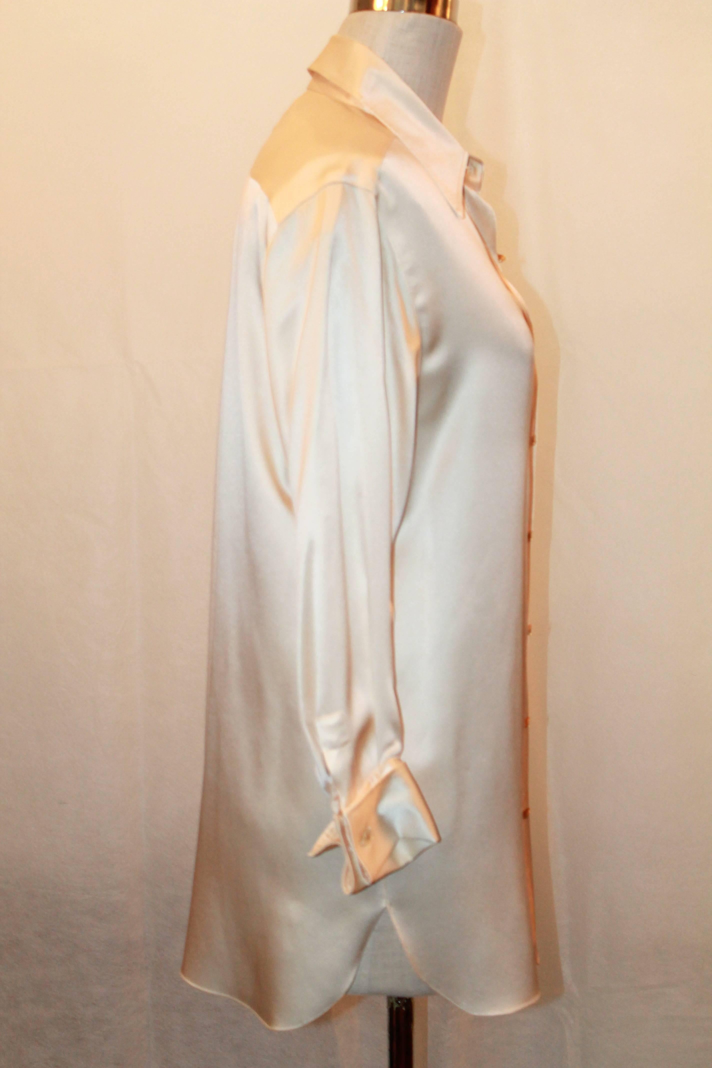 Gray Chanel 1980's Vintage Ivory Silk Long Sleeve Blouse - M