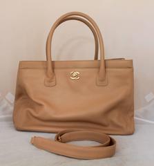 Chanel Nude Caviar Leather Cerf Tote - GHW - 2004