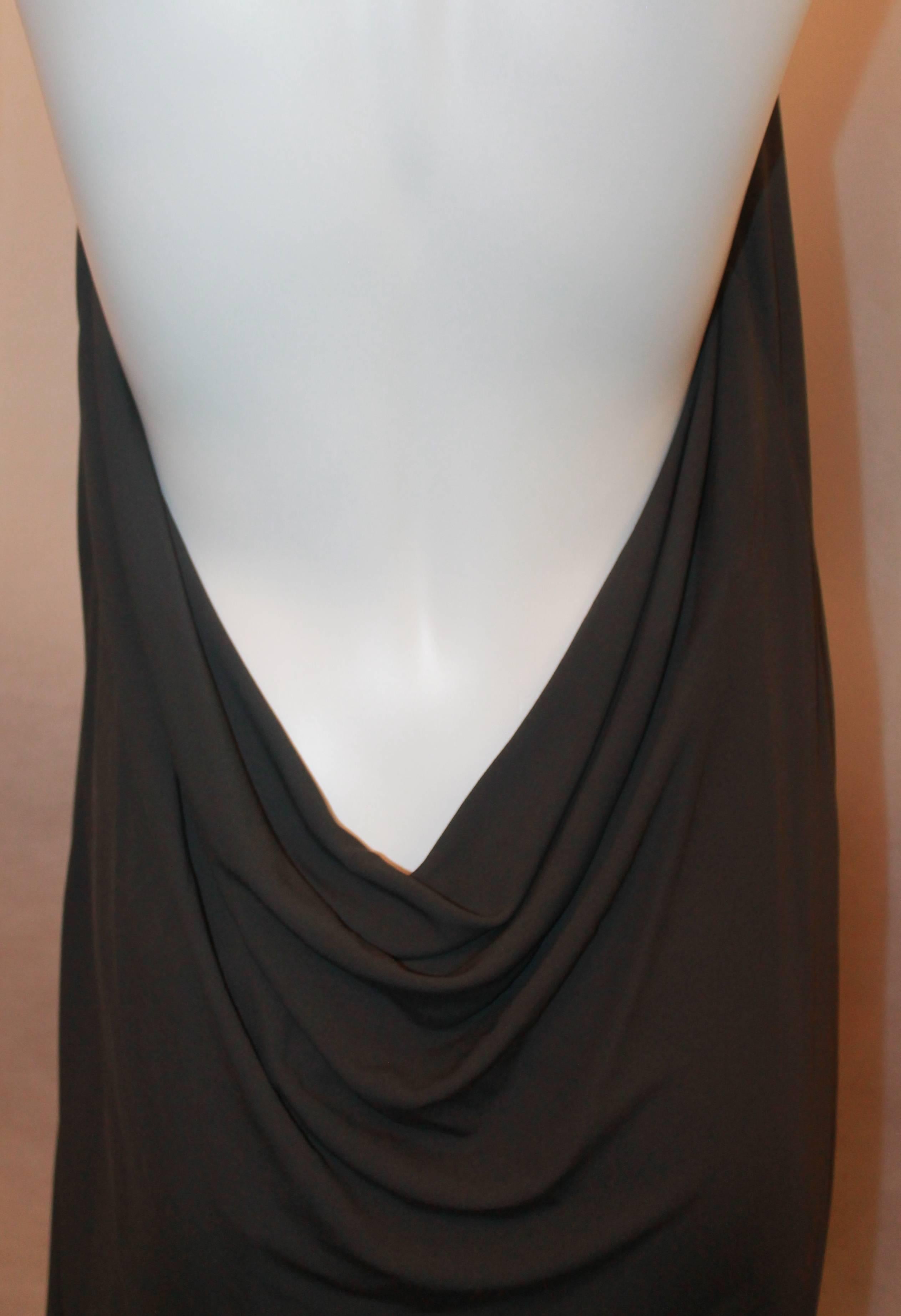 Michael Kors Grey jersey gown w/ silver hardware neck/collar-Sz 8-NWT In New Condition In West Palm Beach, FL
