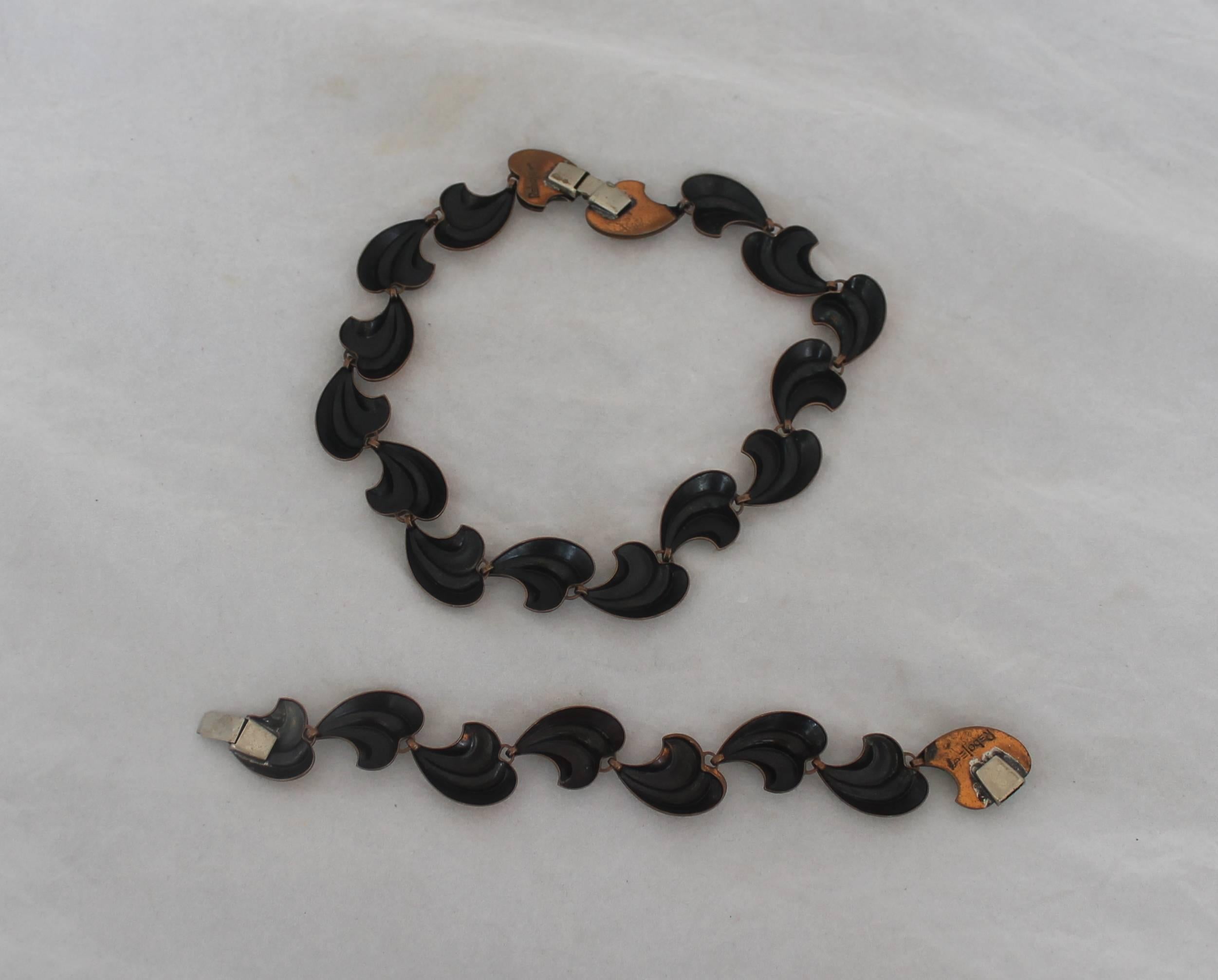 Rebajes Vintage Copper Heart-Shaped Petal Demi Parure - circa 1950's.  This vintage set is in good vintage condition with only some wear consistent with age.  This demi parure set consists of heart-shaped petal necklace and bracelet.  These pieces