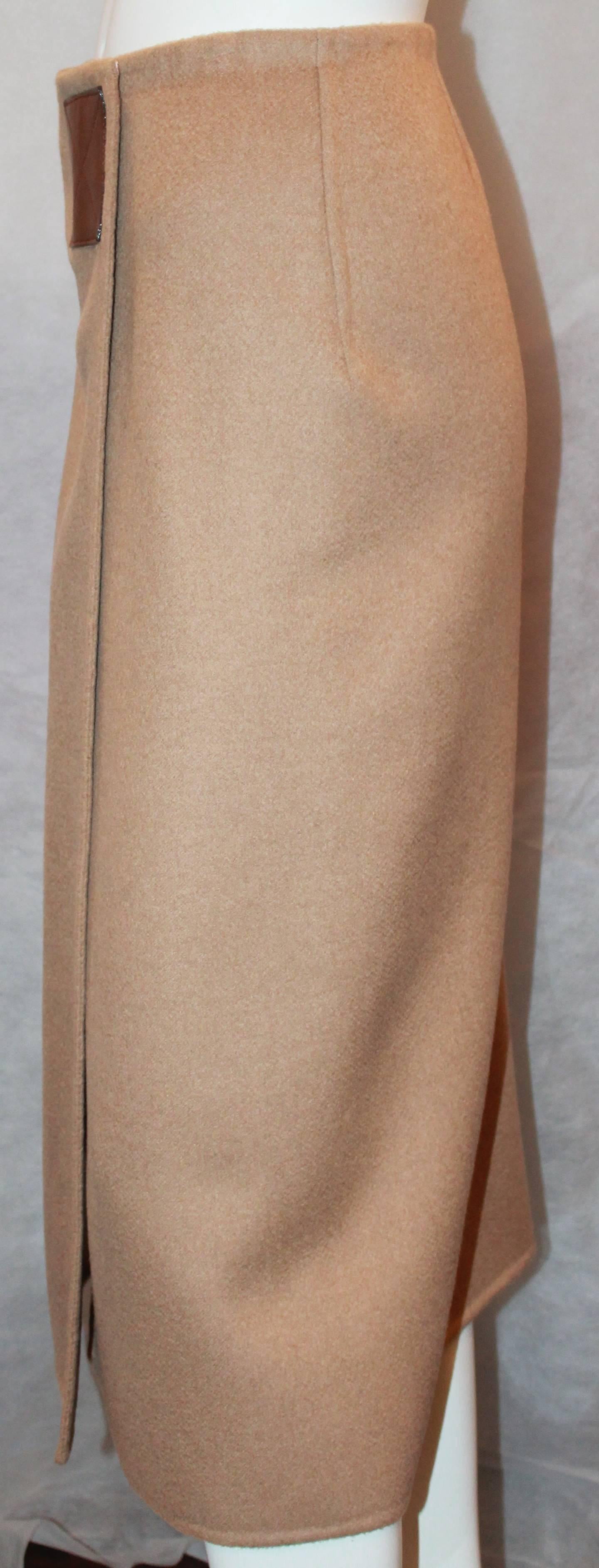 Michael Kors Vintage Camel Hair Wrap Skirt - 8 - circa 1990's In Excellent Condition In West Palm Beach, FL