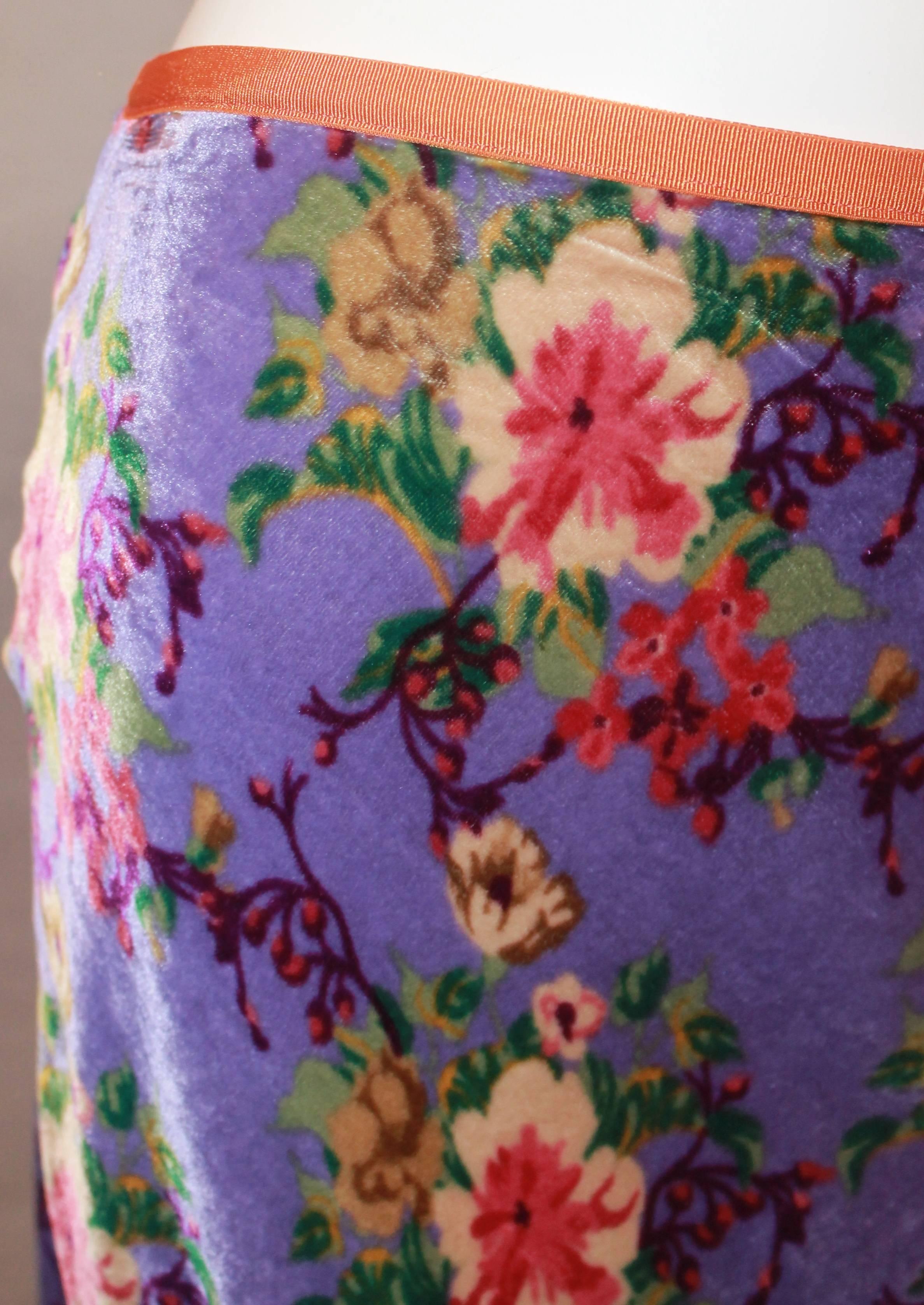 Women's Etro Purple Velvet A-Line Skirt w/ Subtle Fish Tail & Floral Pattern - 8/42