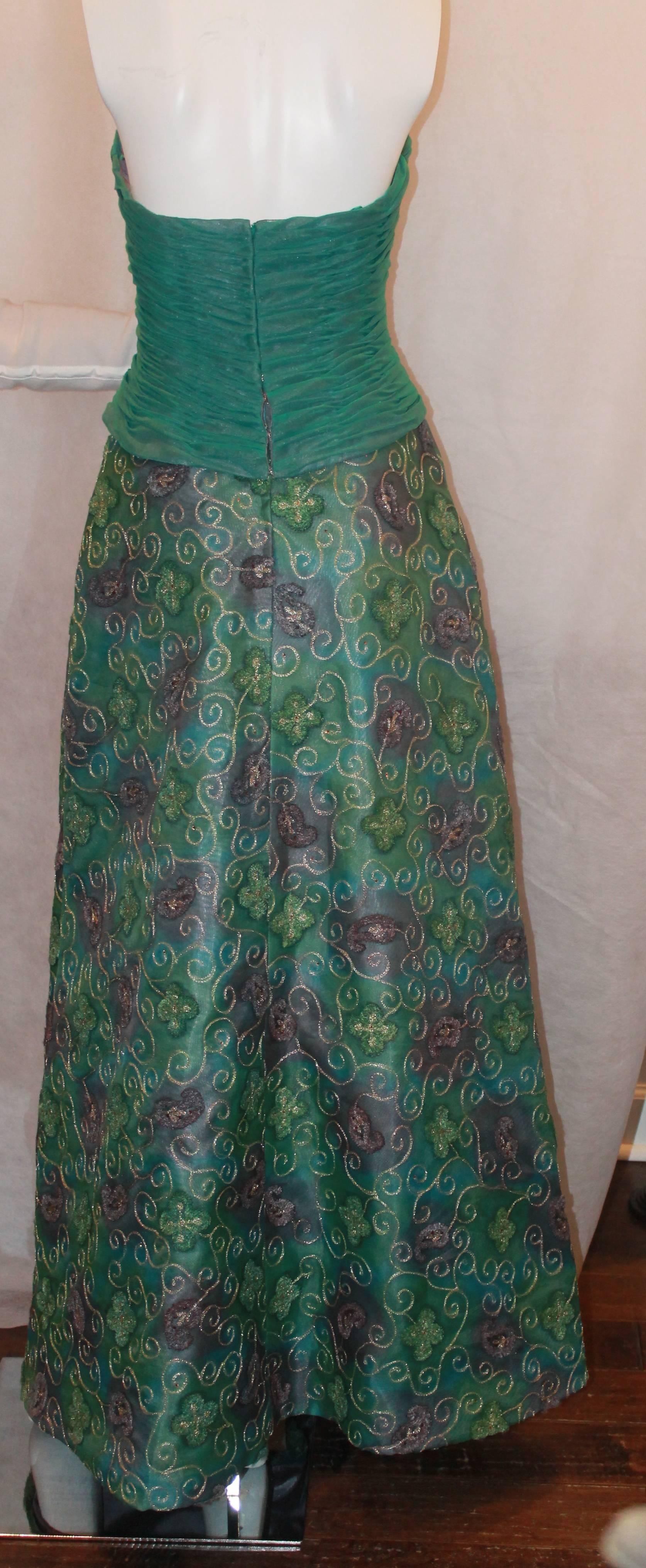 Rose Taft Vintage Vestido sin tirantes en mezcla de seda morado y verde azulado con diseño floral - 10 en Excelente estado para la venta en West Palm Beach, FL