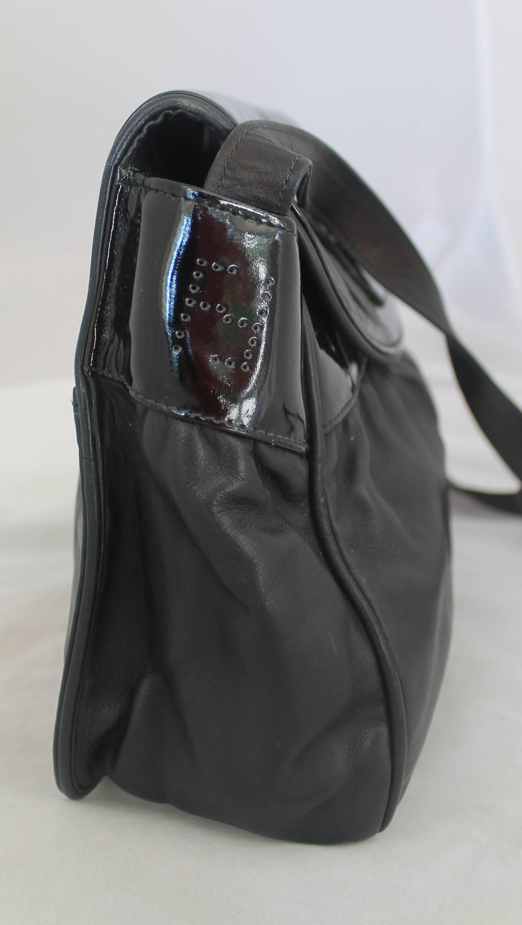 Fendi Vintage Black Leather & Patent Crossbody - Circa 1990's In Good Condition For Sale In West Palm Beach, FL