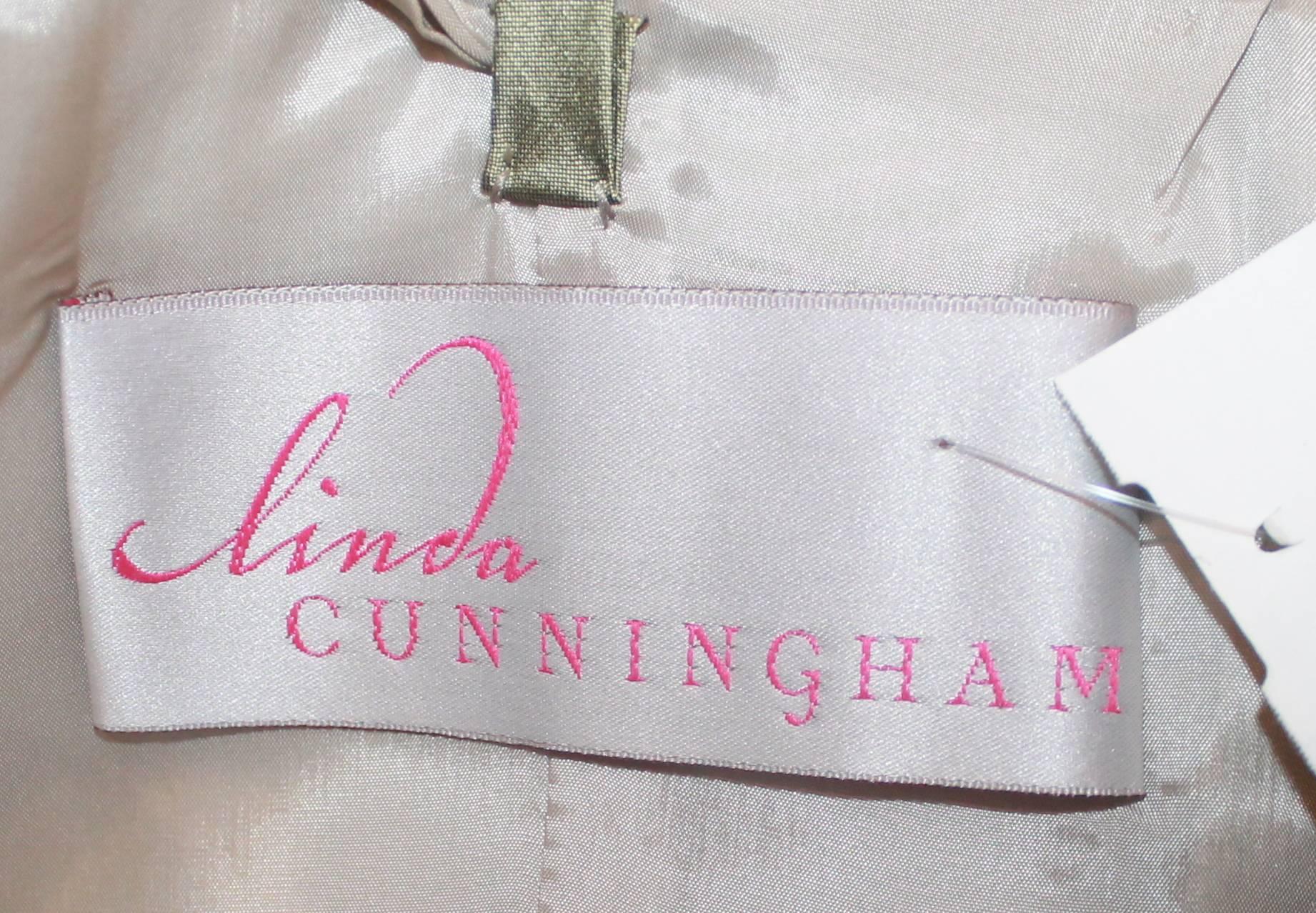 Linda Cunningham - Robe en soie taupe avec dentelle à fleurs et buste à volants à 3 niveaux - 10 en vente 3