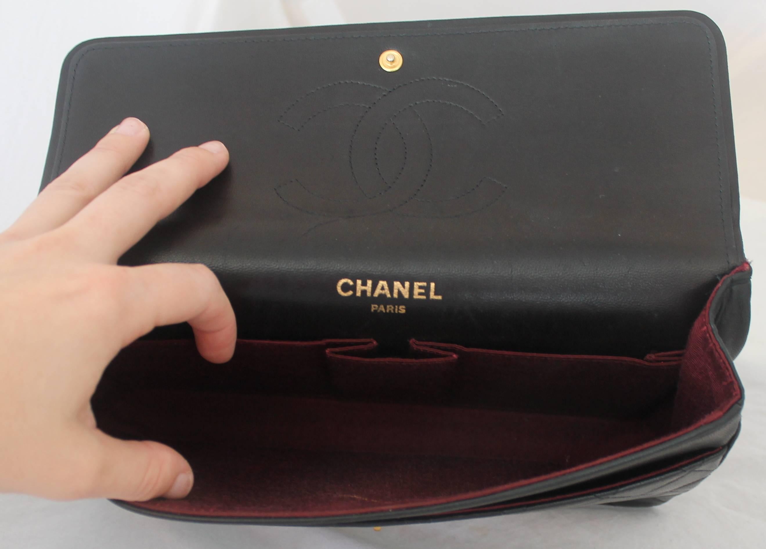 Chanel Black Quilted Lambskin Classic Double Flap Handbag - GHW - Circa 1980's In Good Condition In West Palm Beach, FL