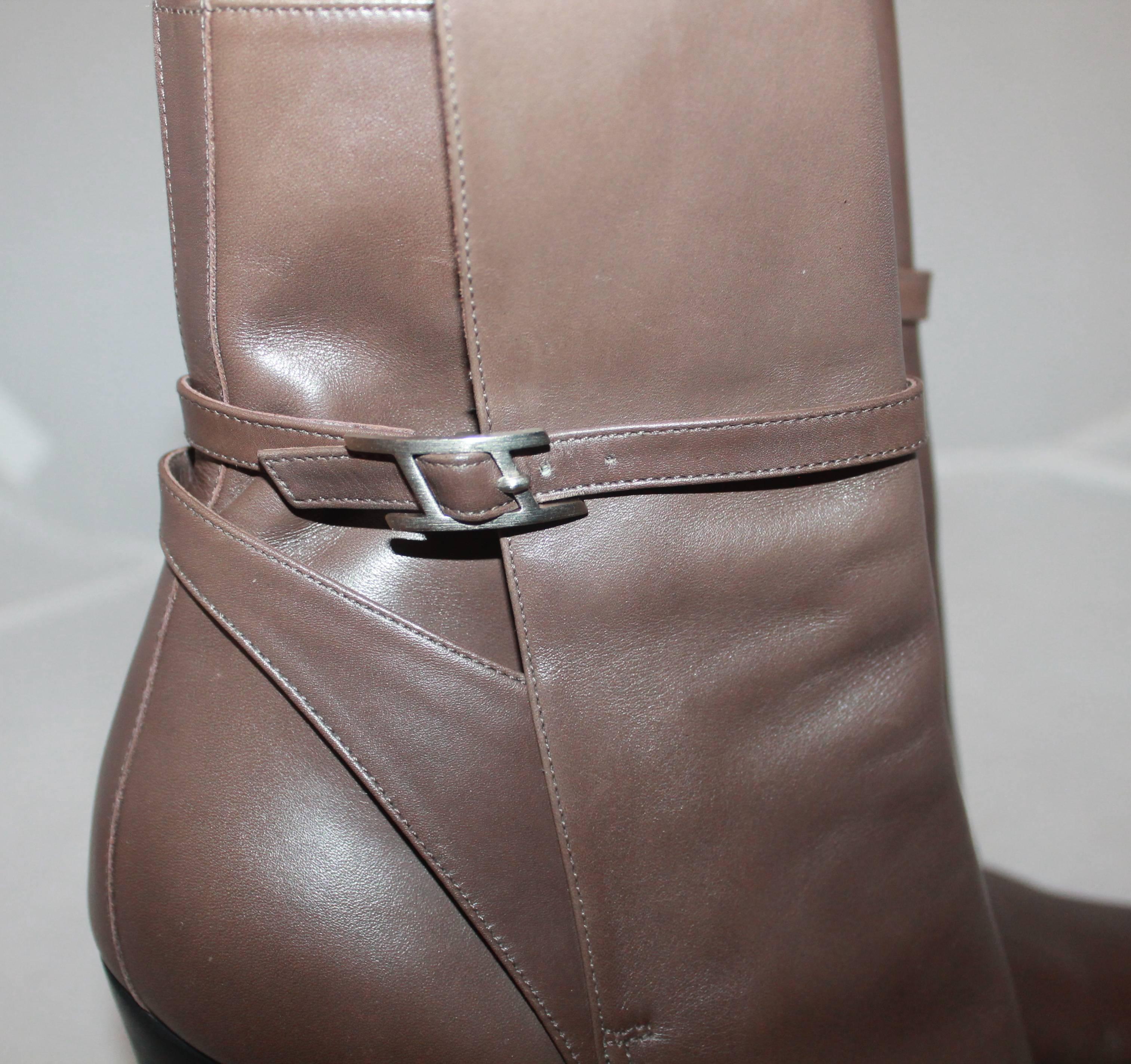 Women's Hermes Taupe Leather Heeled Boots w/ Ankle Strap & Buckle - 39