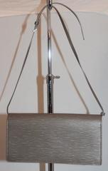 Louis Vuitton Taupe Epi-Leather "Honfleur Pouivre" Clutch/Shoulder Bag - 2001