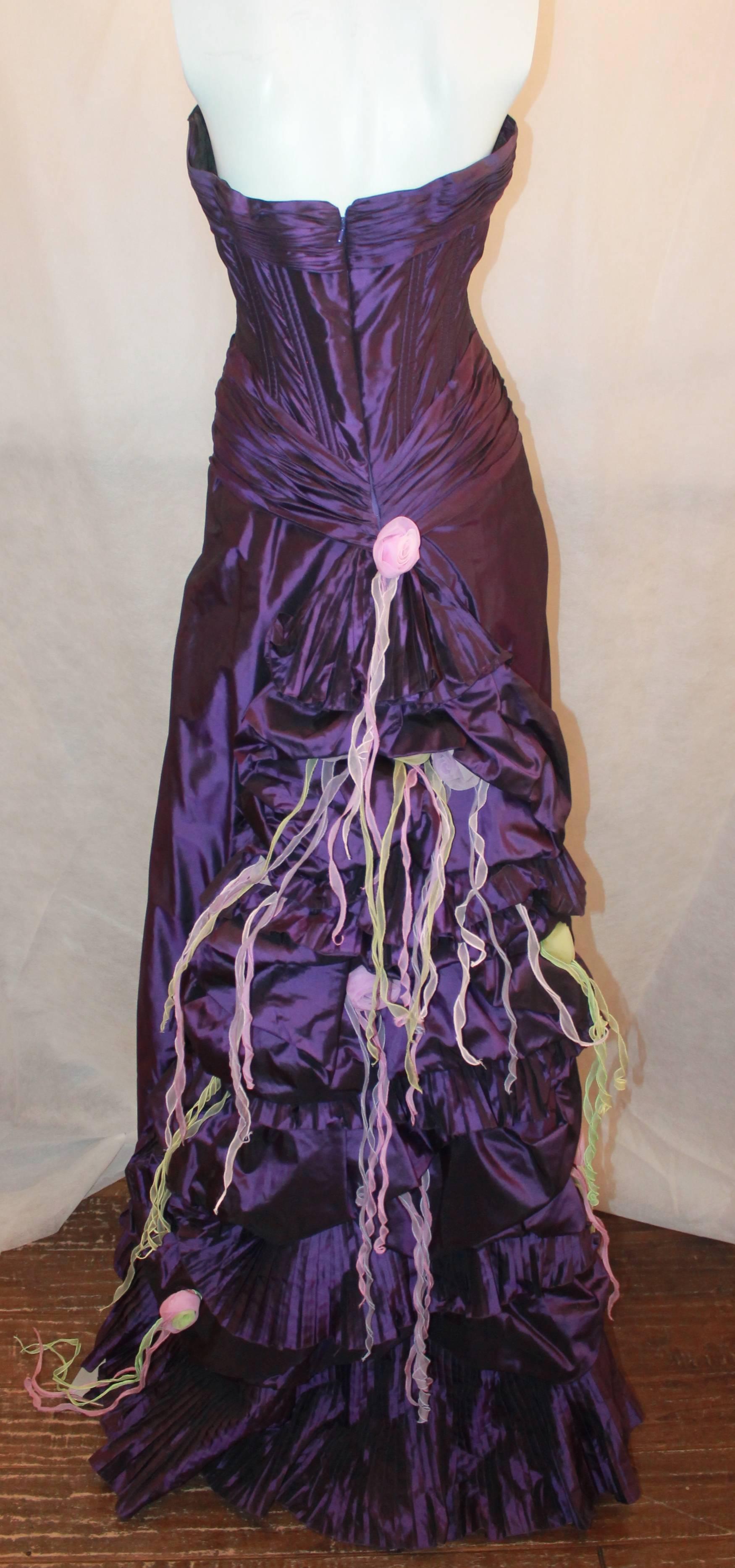 Black Vicky Tiel Purple Silk Taffeta Strapless Gown w/ Floral Detail On Back - 42 For Sale