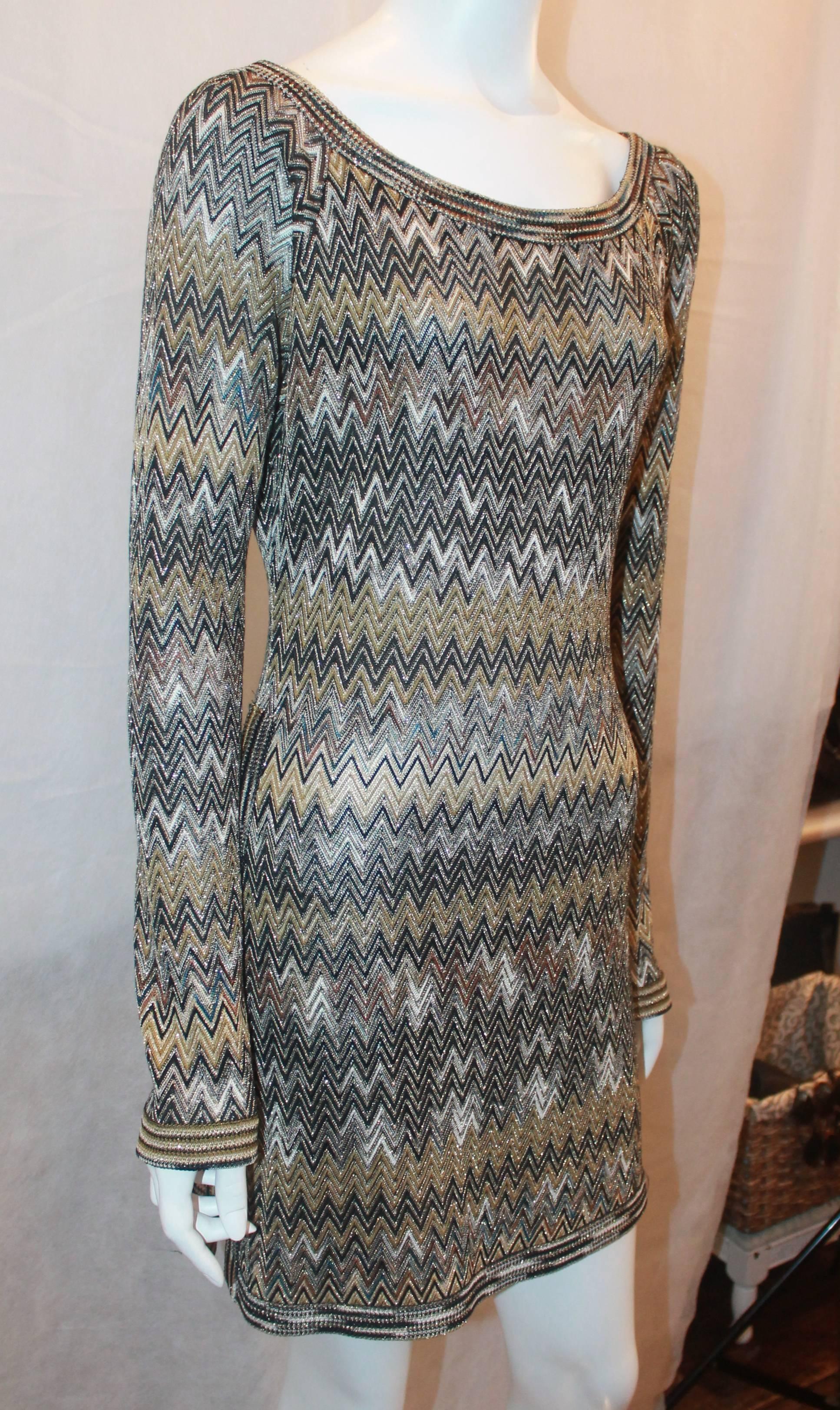 Missoni Vintage Earthtones Chevron Knitted Tunic-Style Dress - S - Circa 70's. This adorable dress is in excellent vintage condition with only very slight pulls near the bottom.  It features a lovely chevron knitted appearance, a v-style back, a