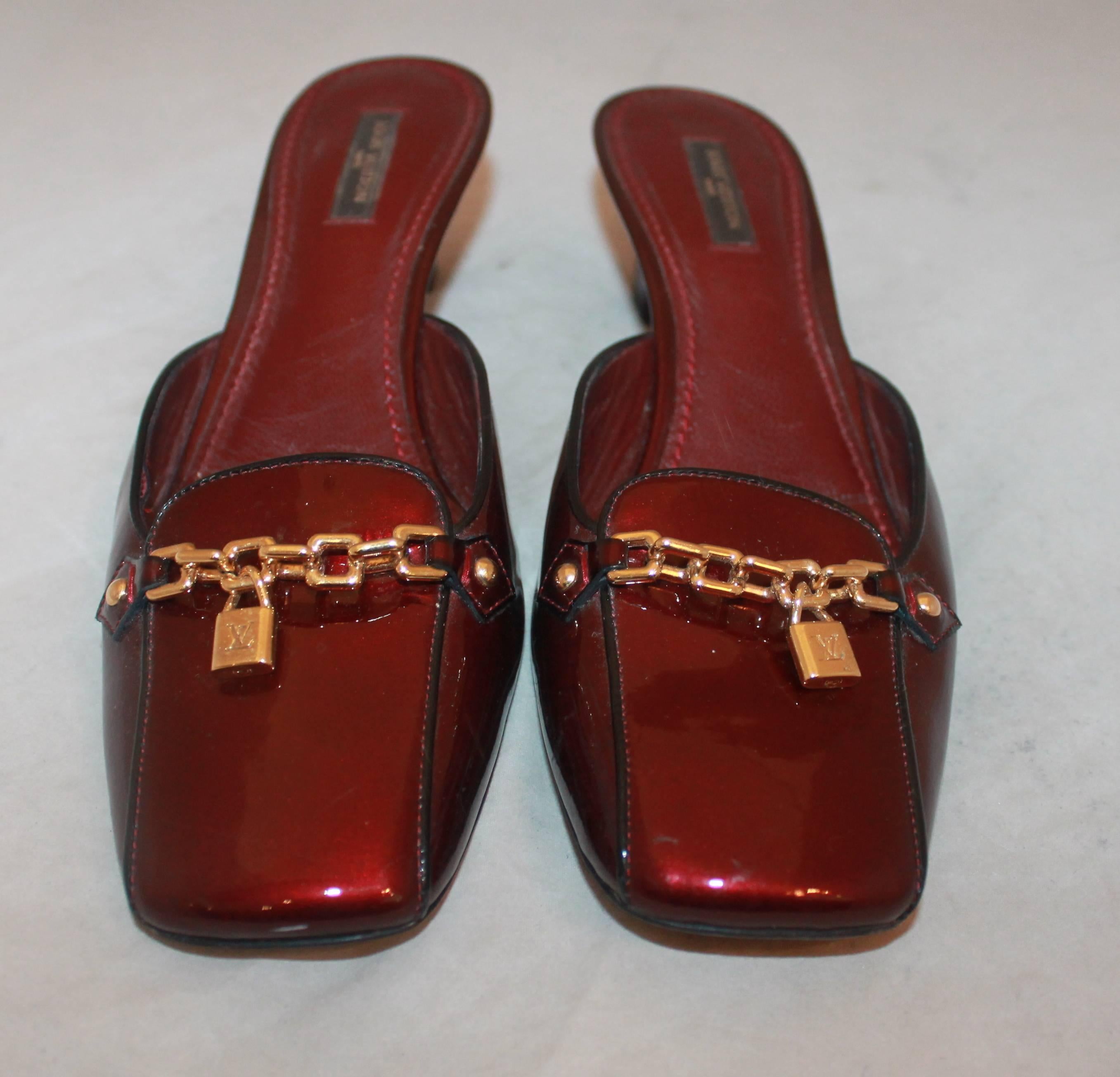 Black Louis Vuitton Deep Red Shimmer Patent Loafer-Style Slides - 38.5