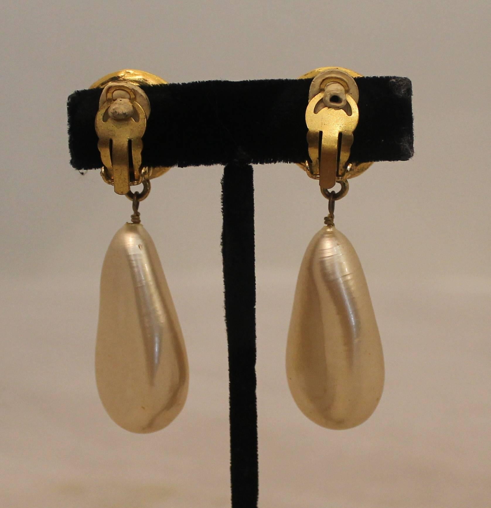 Chanel Vintage Goldtone Pearl Drop Clip-on Earrings - circa 1991 In Excellent Condition In West Palm Beach, FL
