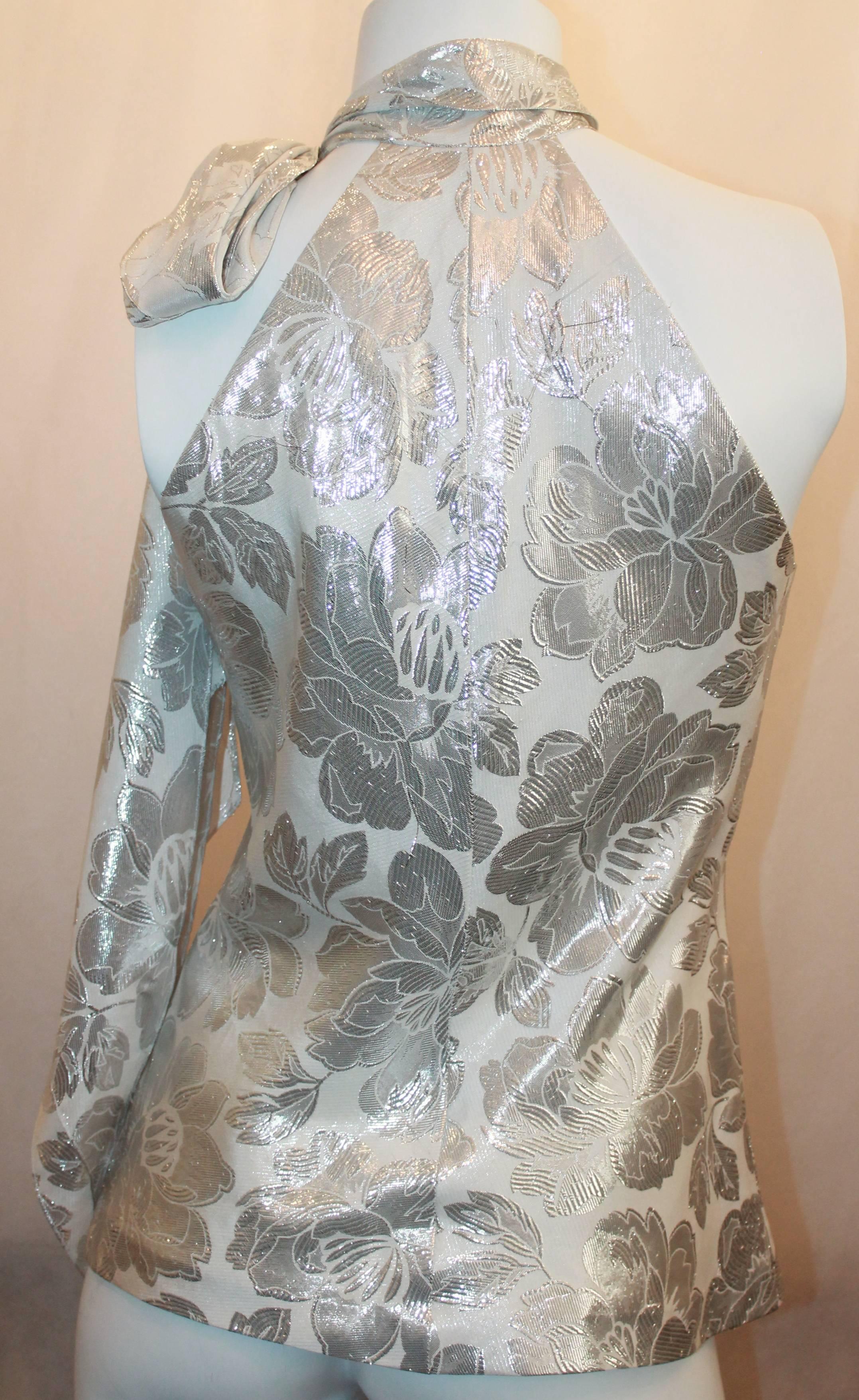 Tuleh White & Silver Metallic Halter Top with Tie - 6 In Good Condition In West Palm Beach, FL