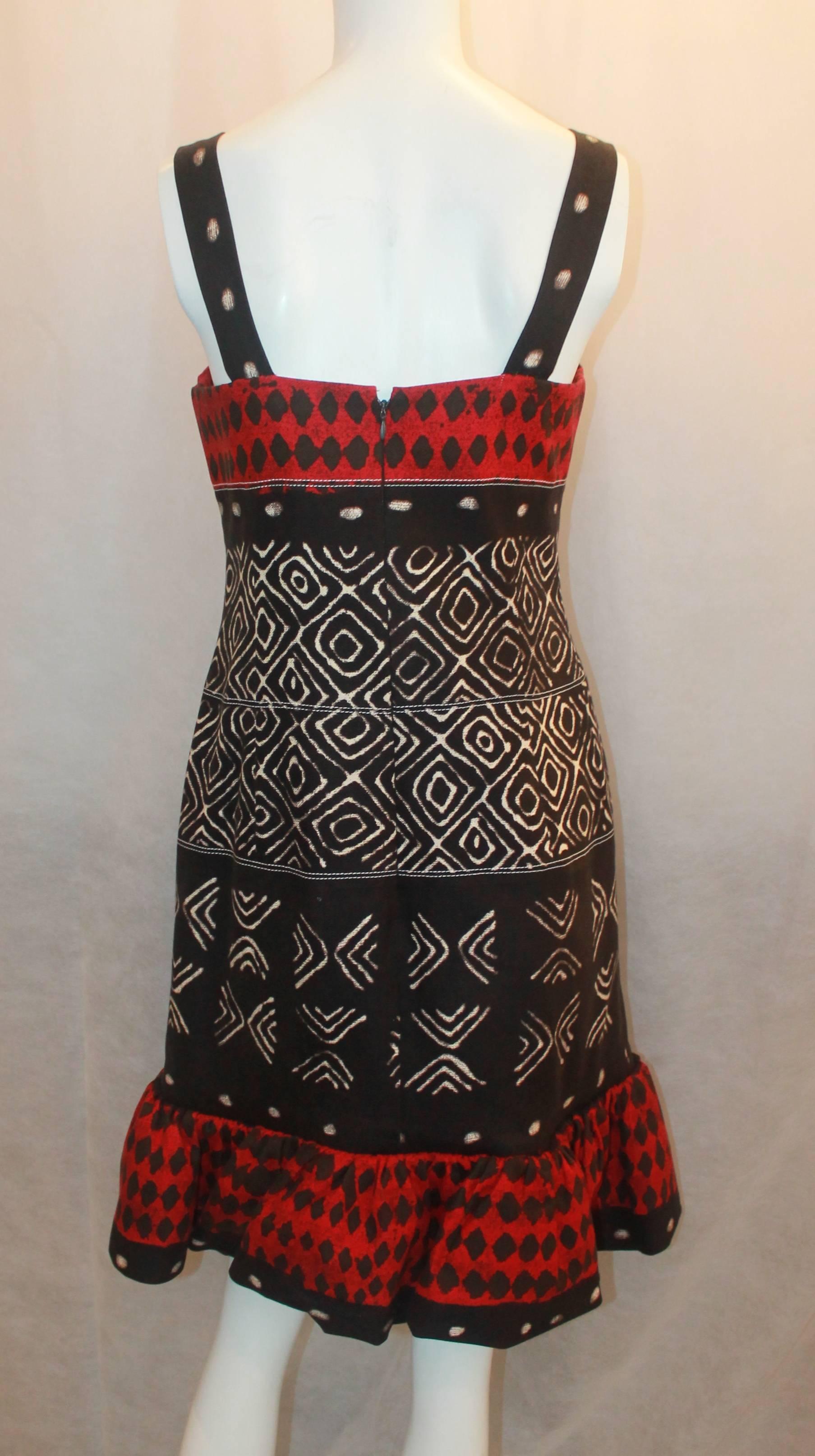 Women's Oscar de la Renta Red, Black, & Ivory Cotton Sleeveless Tribal Print Dress - 8 For Sale