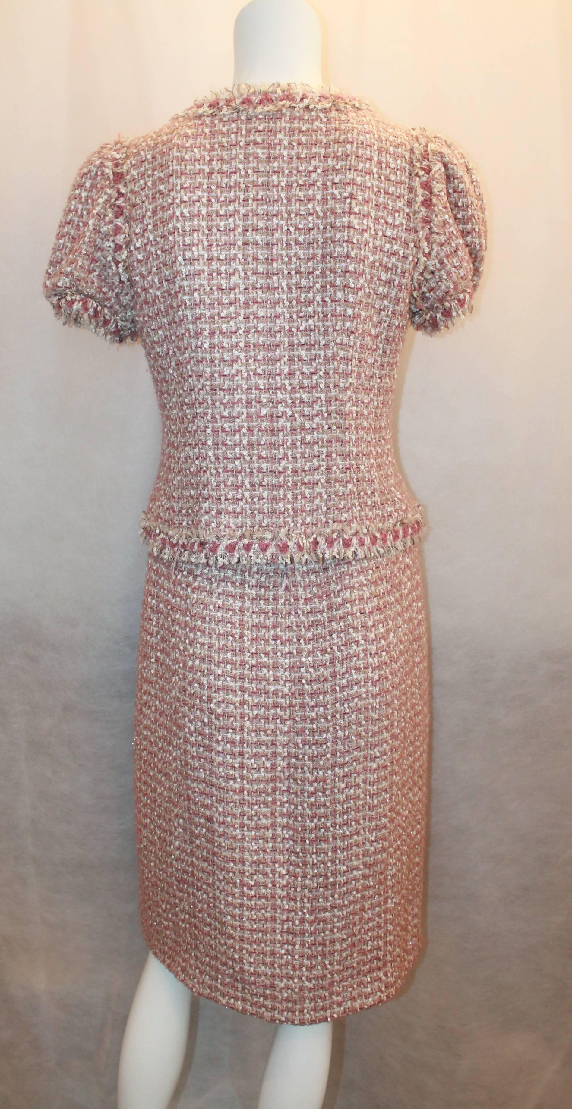 Chanel Rose, Tan, & Ivory Short Sleeved Tweed & Silk Blend Skirt Suit -38/40-06C In Excellent Condition In West Palm Beach, FL