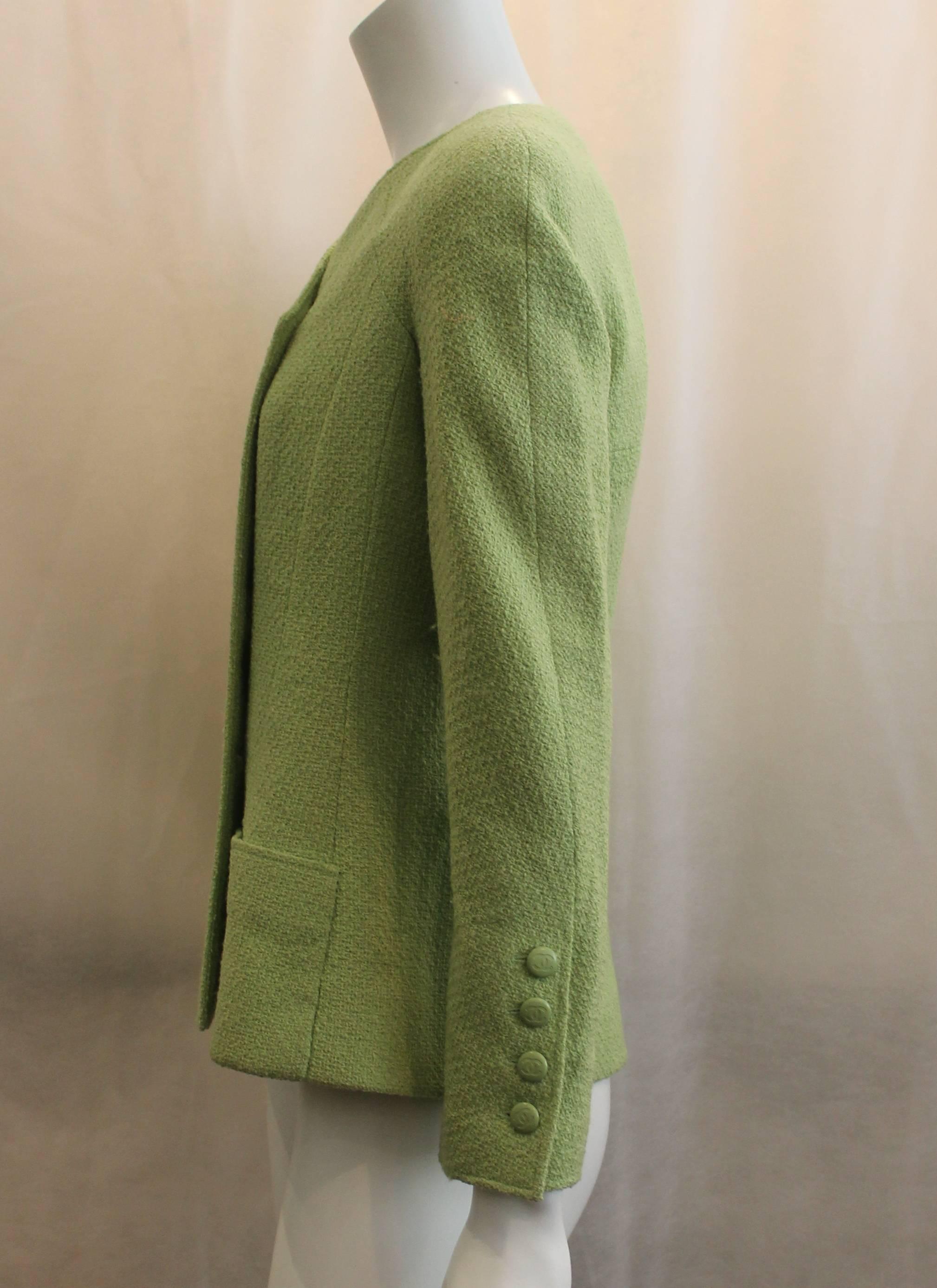 Brown Chanel 1990's Lime Wool Double Breasted Jacket - Size 38 - 1996A For Sale
