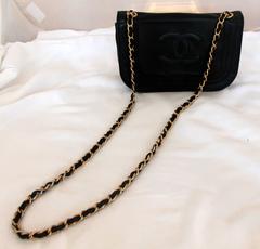 Chanel Black Lambskin Shoulder Bag - GHW - Circa 1988