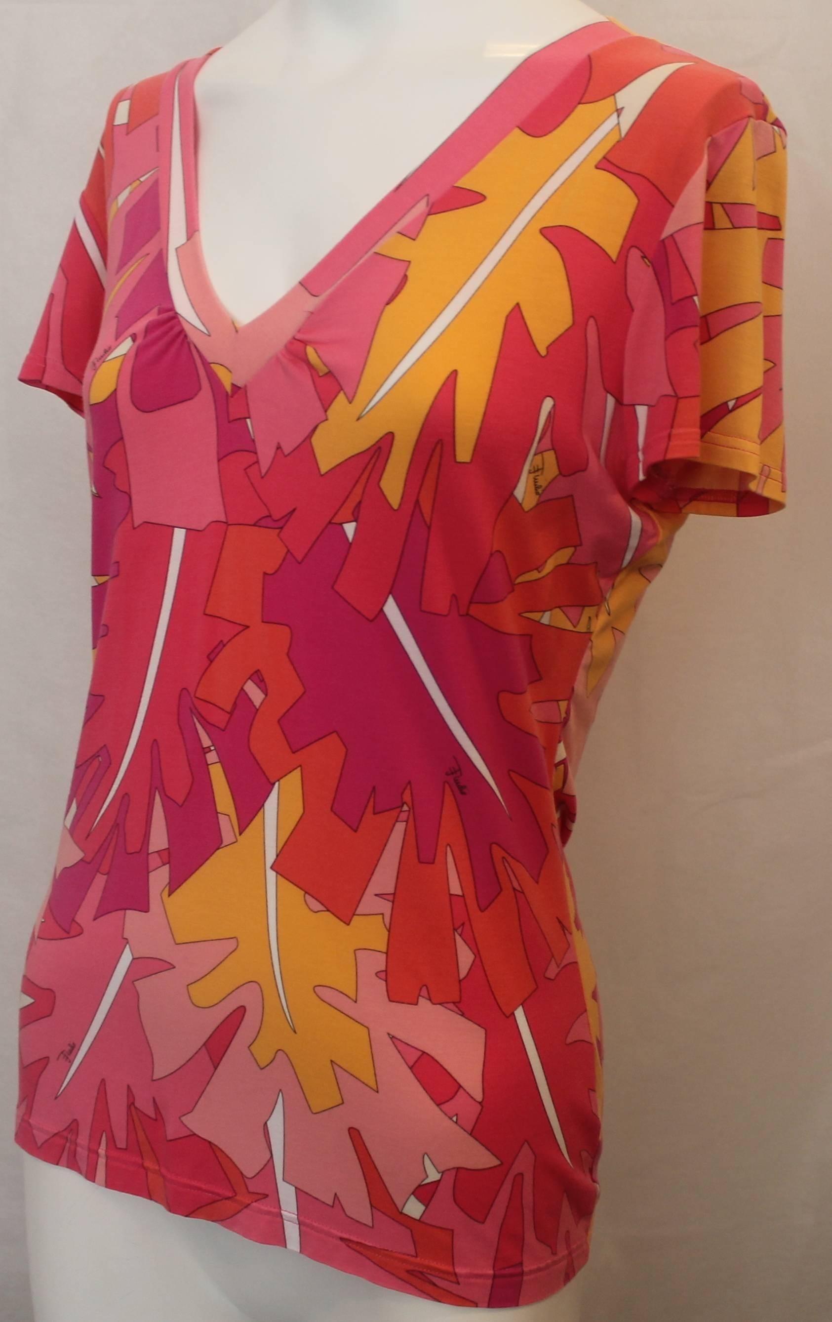 Emilio Pucci Pink and Orange Printed Synthetic Blend Short Sleeve V-Neck Top - L. This pink and orange leaf printed top is great for the summertime! It has a v-neck and slight ruching. It is in very good condition with minor wear such as
