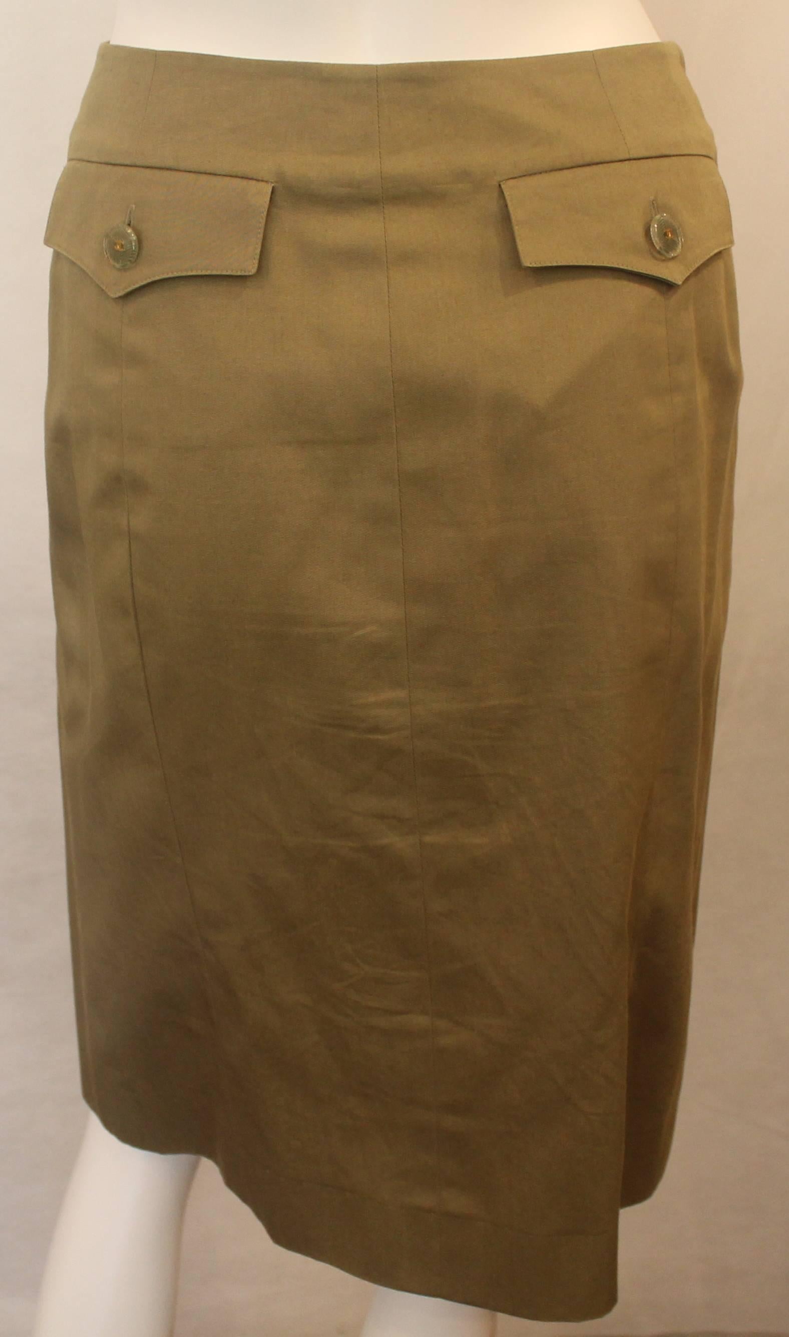 Chanel Olive Skirt with Pleating and Lucite Buttons - 36 - 02 P For ...