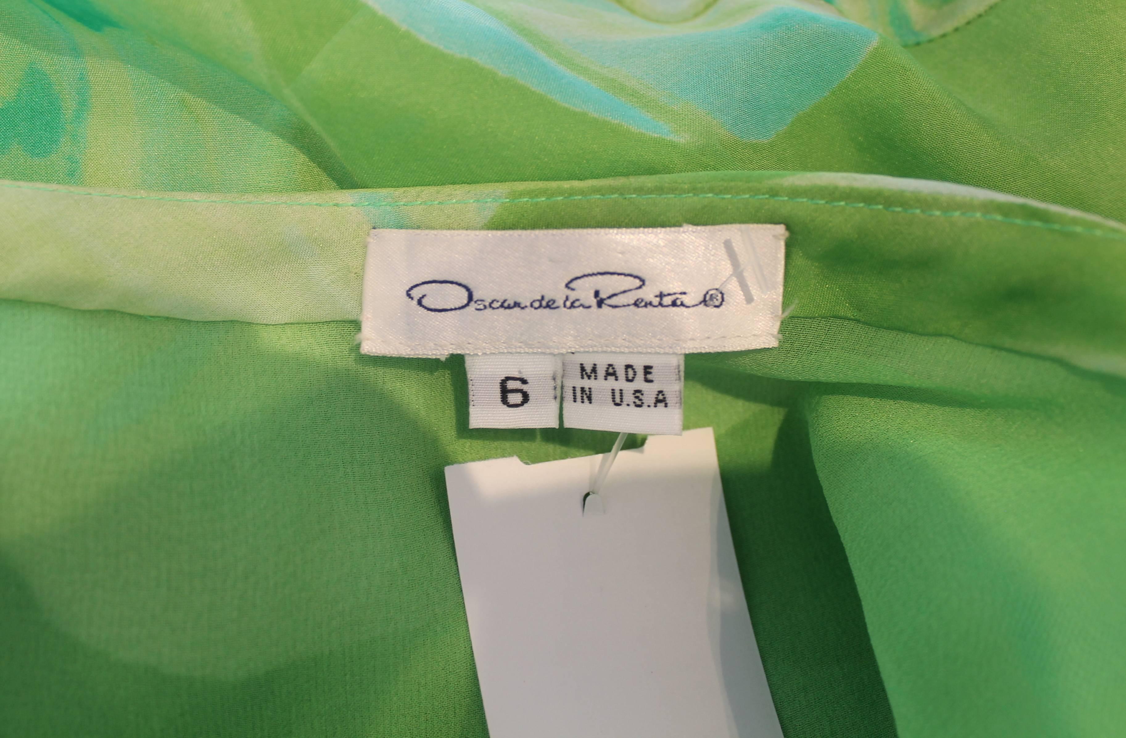 Oscar de la Renta Green Watercolor-Like Floral Printed Silk Chiffon Skirt  For Sale 1