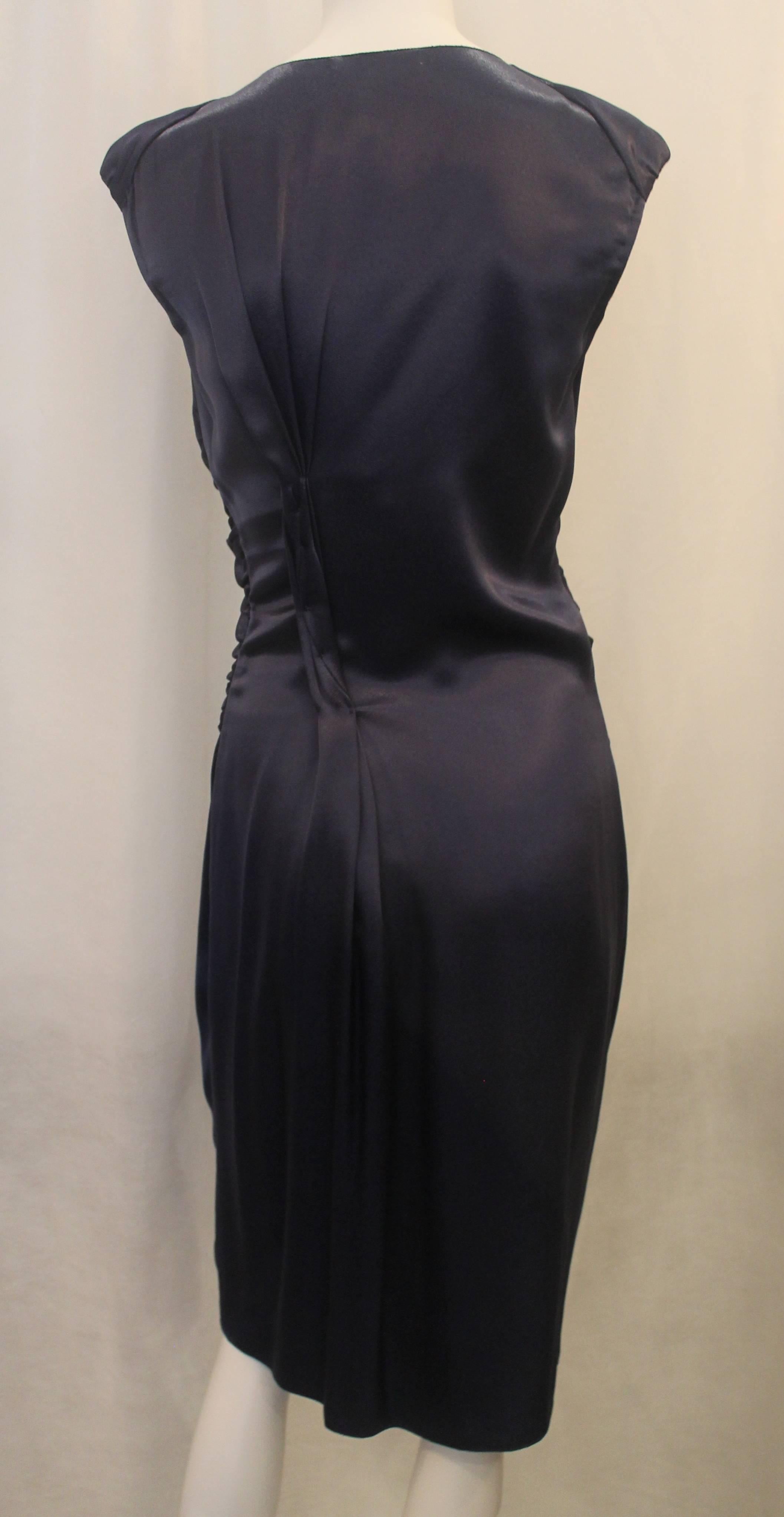 Black Prada Navy Silk Sleeveless Ruched V-Neck Dress - 40
