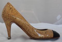 Chanel Tan Glazed Cork and Black Patent Leather Pumps - 36.5