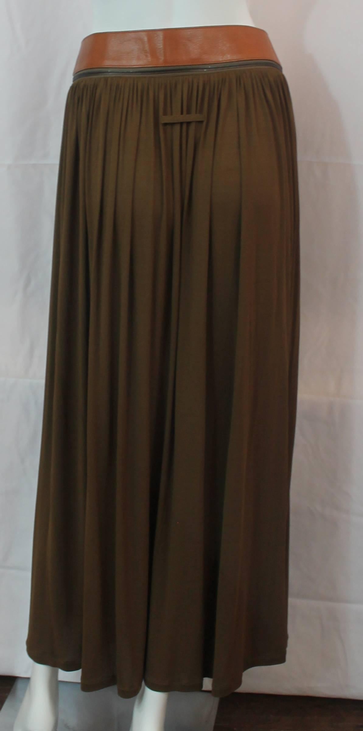 Jean Paul Gaultier Brown Jersey Maxi Wrap Skirt with Luggage Leather Belt - 8 In Good Condition In West Palm Beach, FL